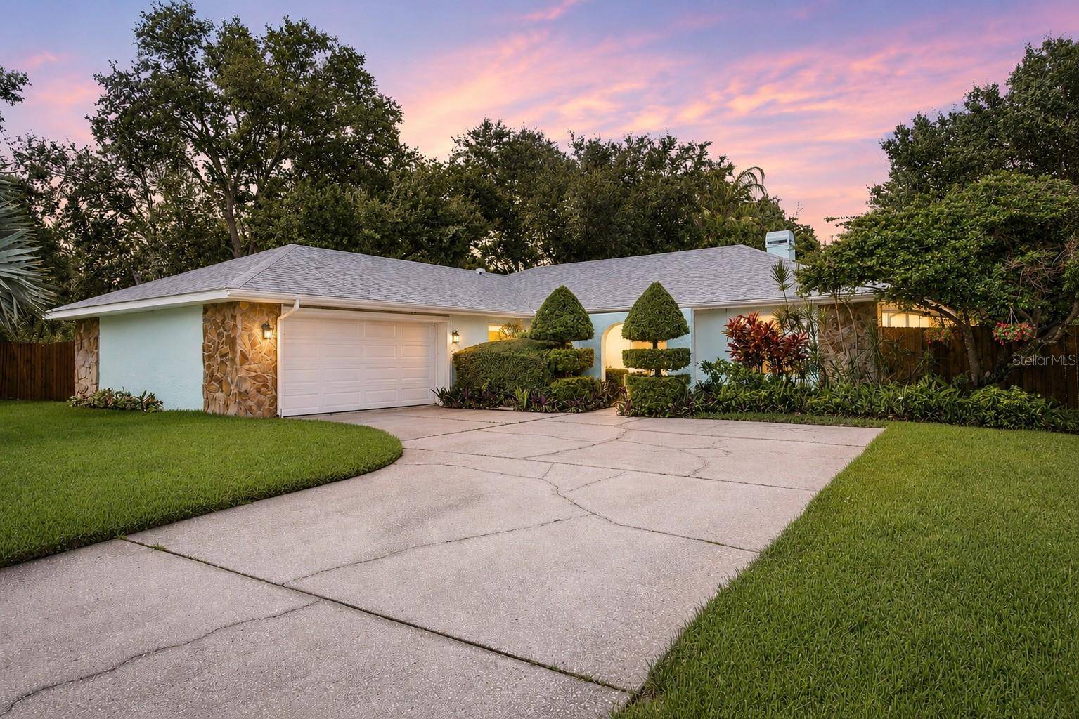 2866 FAIR GREEN DR, Clearwater, FL 33761