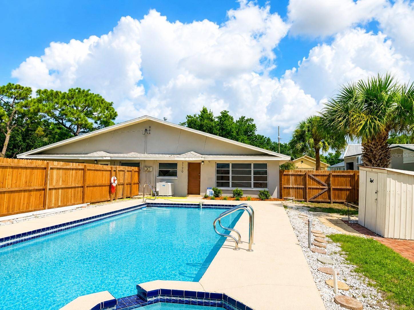 3770 50TH AVE N, St Petersburg, FL 33714