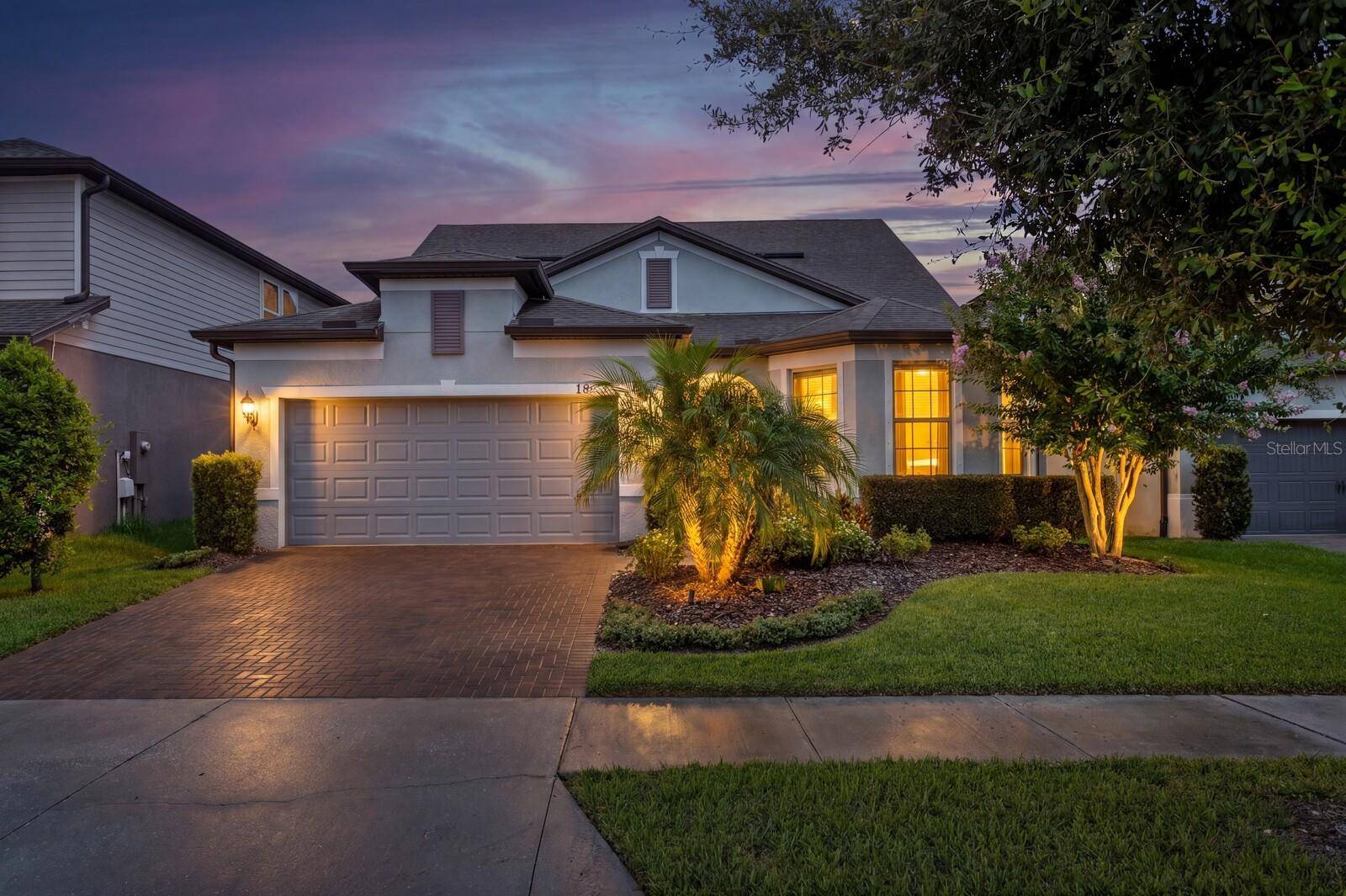 18908 WILLOWMORE CEDAR DR, Lutz, FL 33558