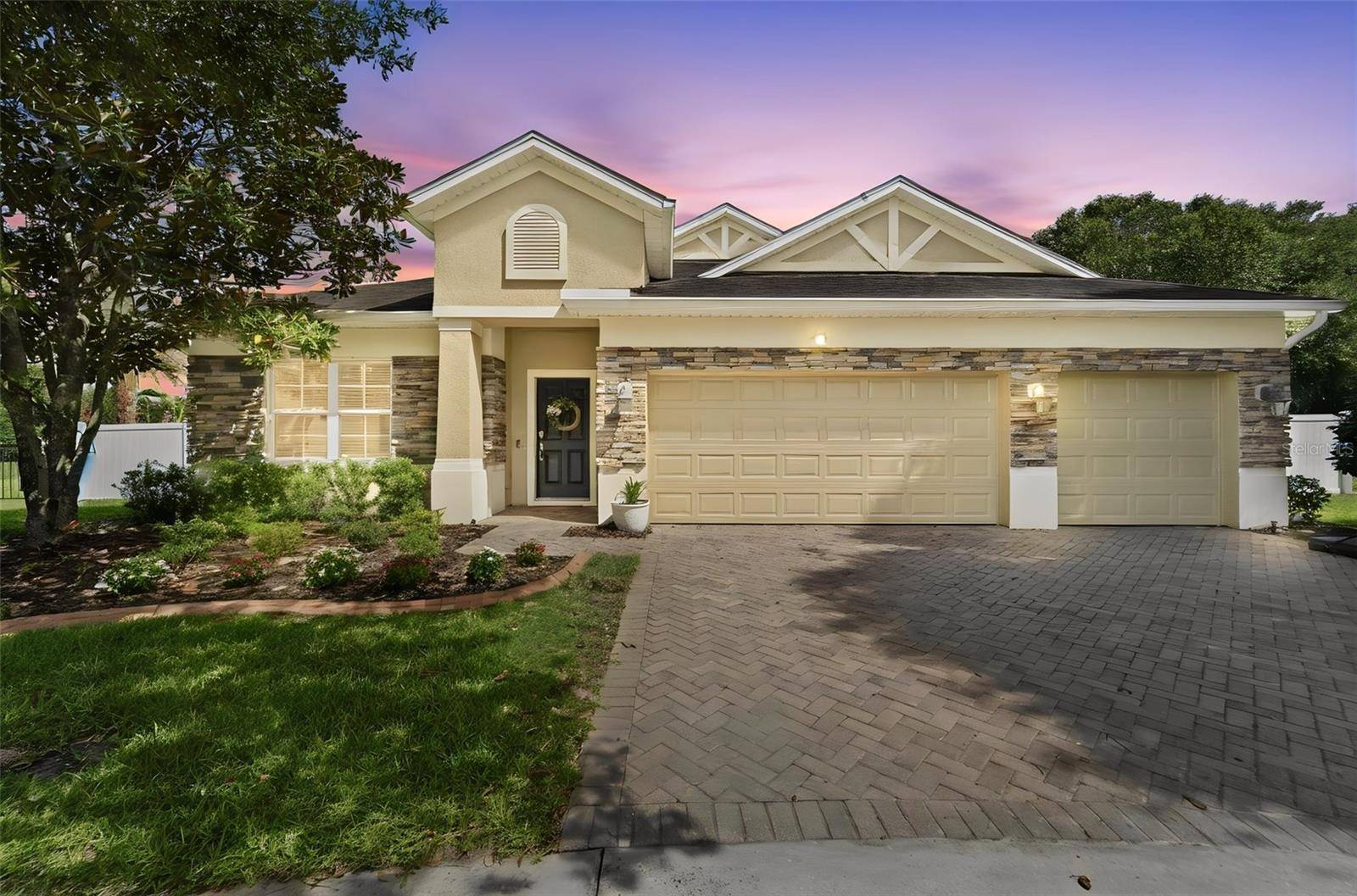 471 BREEDERS CUP CT, Deland, FL 32724
