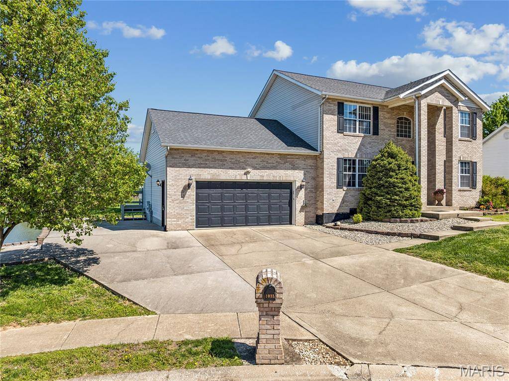 1033 Turtle Dove TRL, Waterloo, IL 62298