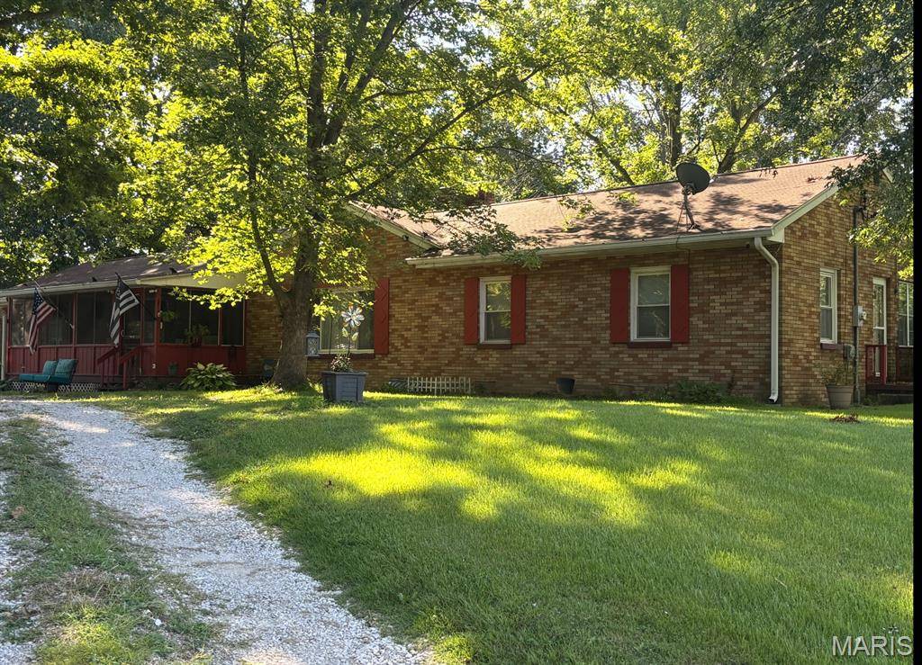 3620 Bloomer DR, Alton, IL 62002