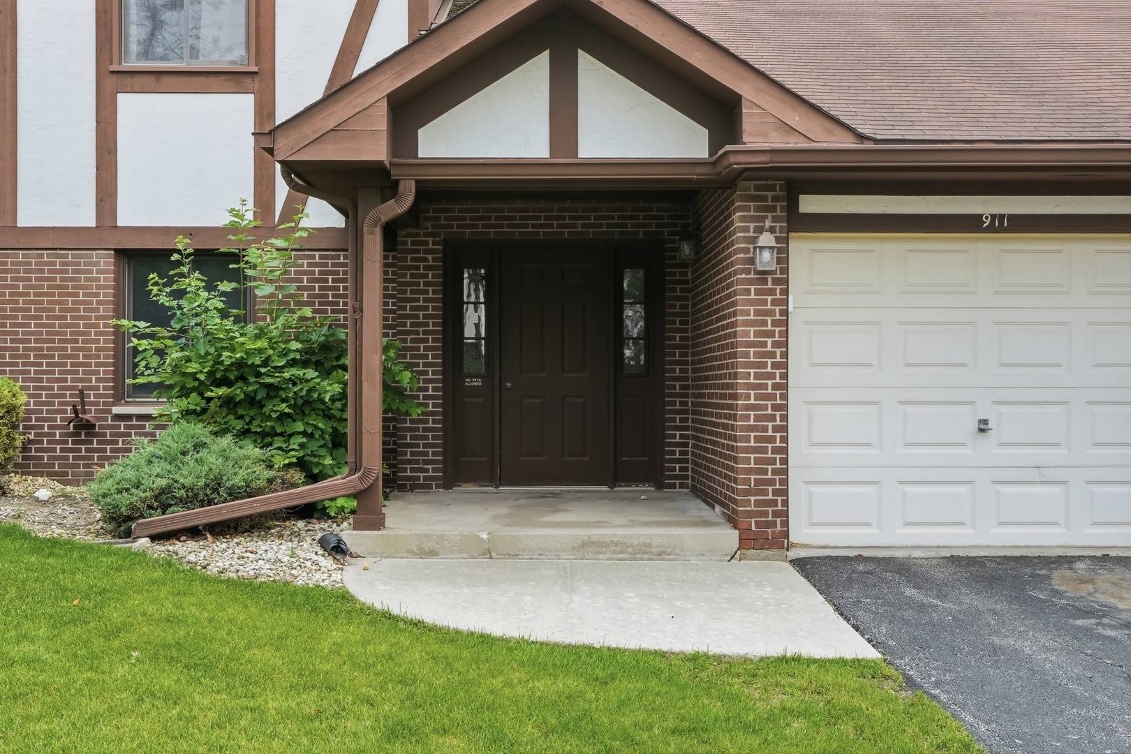 917 Patricia LN #917, Crete, IL 60417