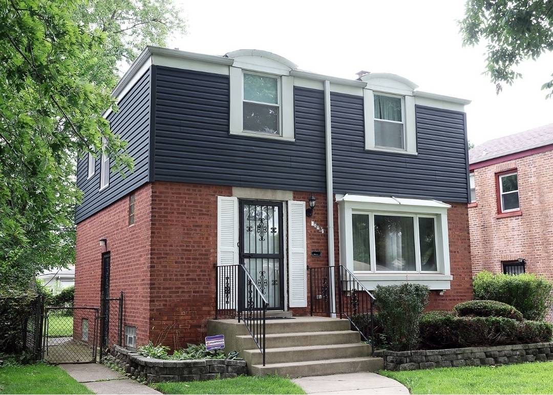 10031 S Paxton AVE, Chicago, IL 60617