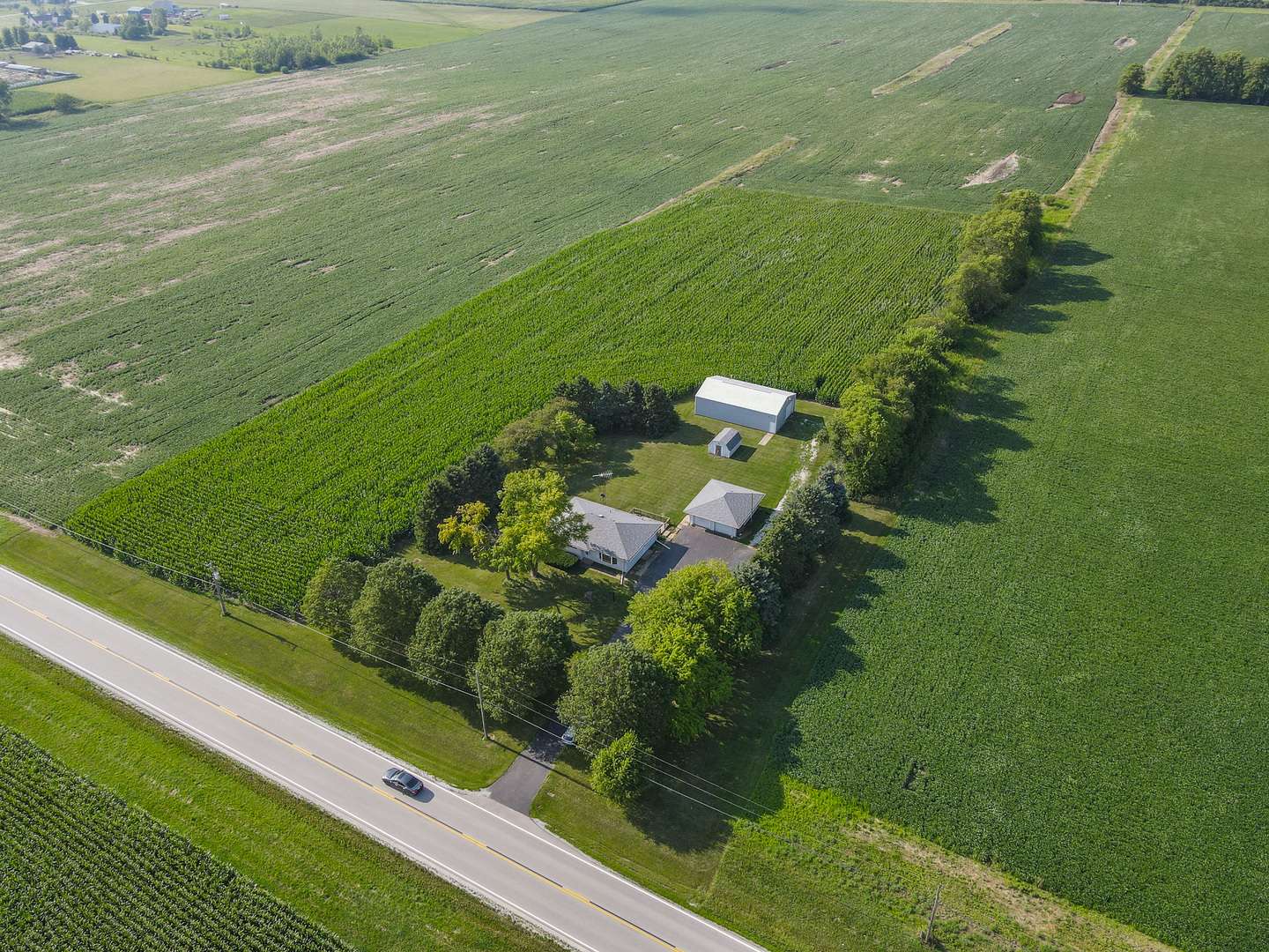 19600 W Peotone RD, Wilmington, IL 60481
