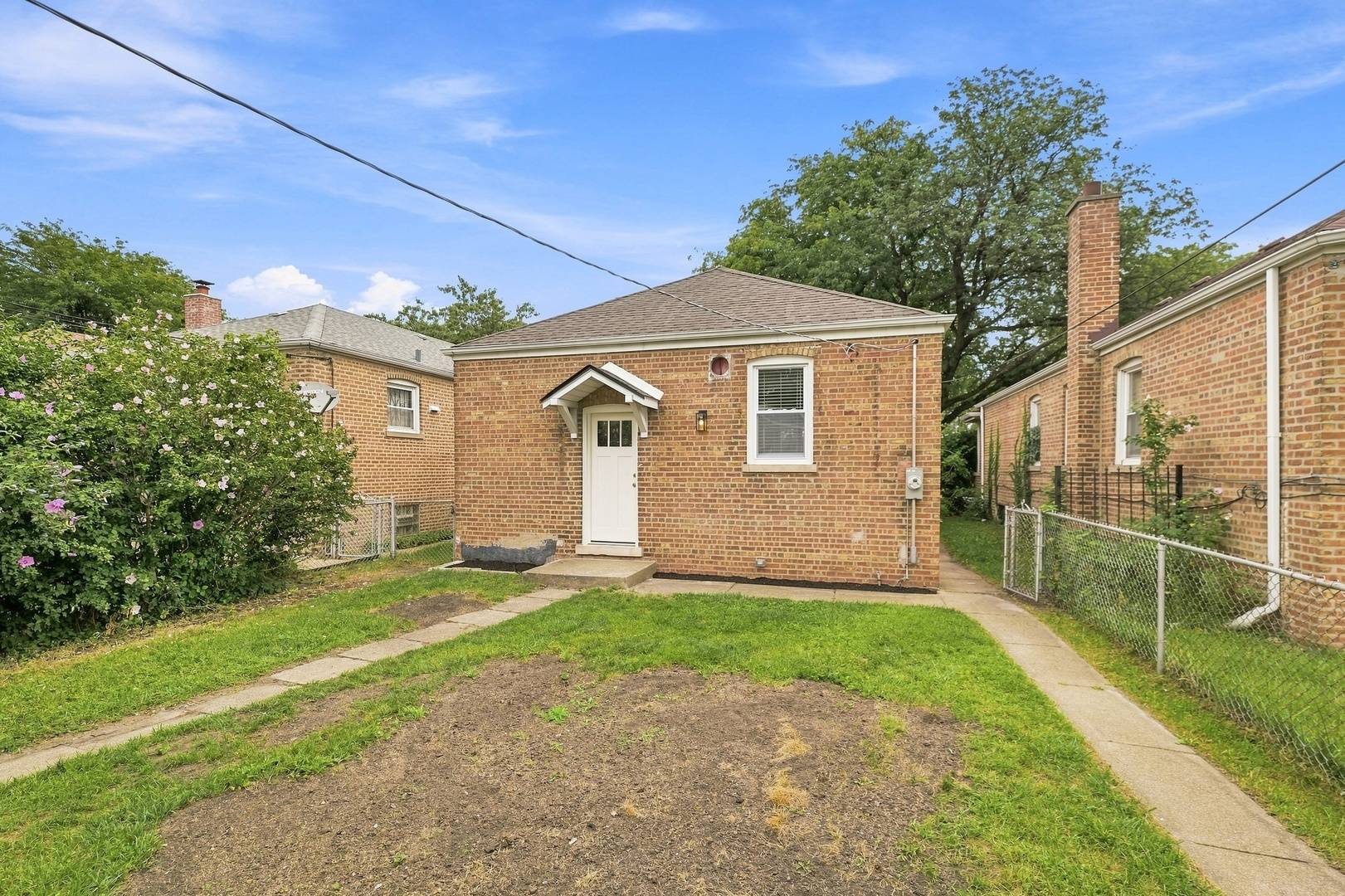 8550 S Jeffery BLVD, Chicago, IL 60617