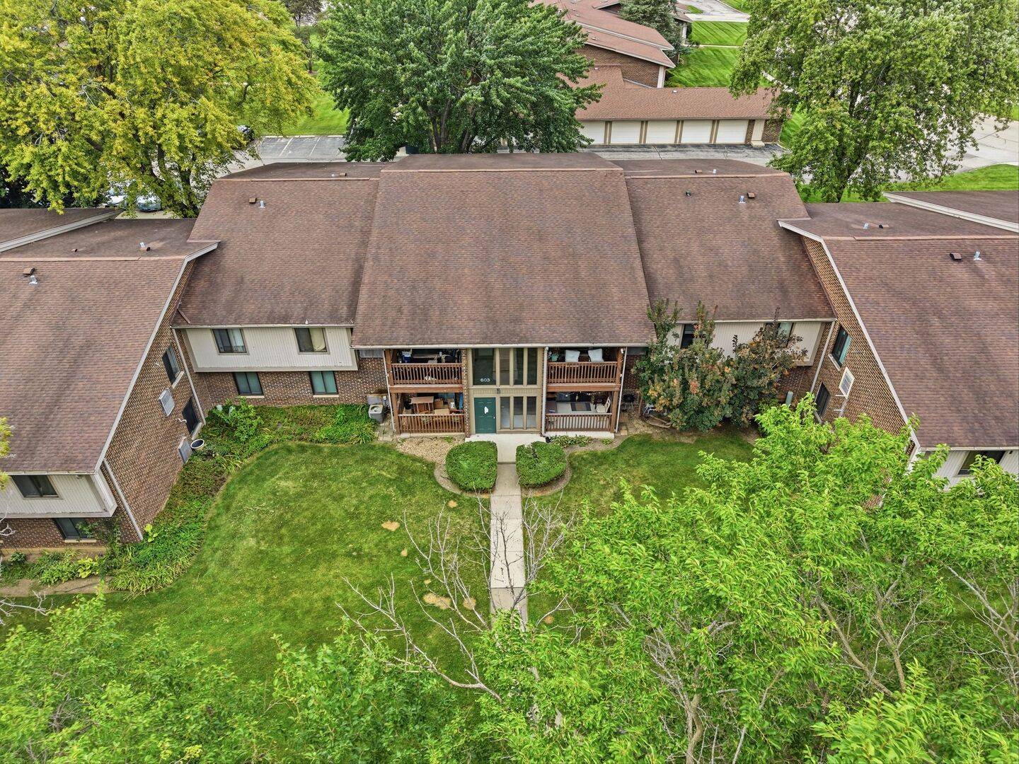 603 Garden CIR #1, Streamwood, IL 60107