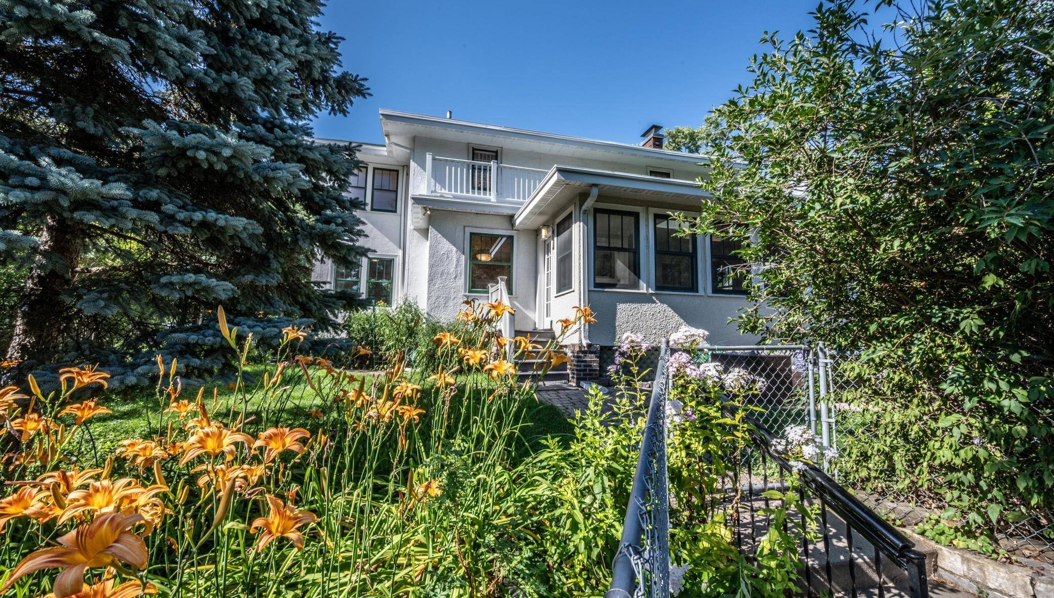 4717 28th ST W, Saint Louis Park, MN 55416