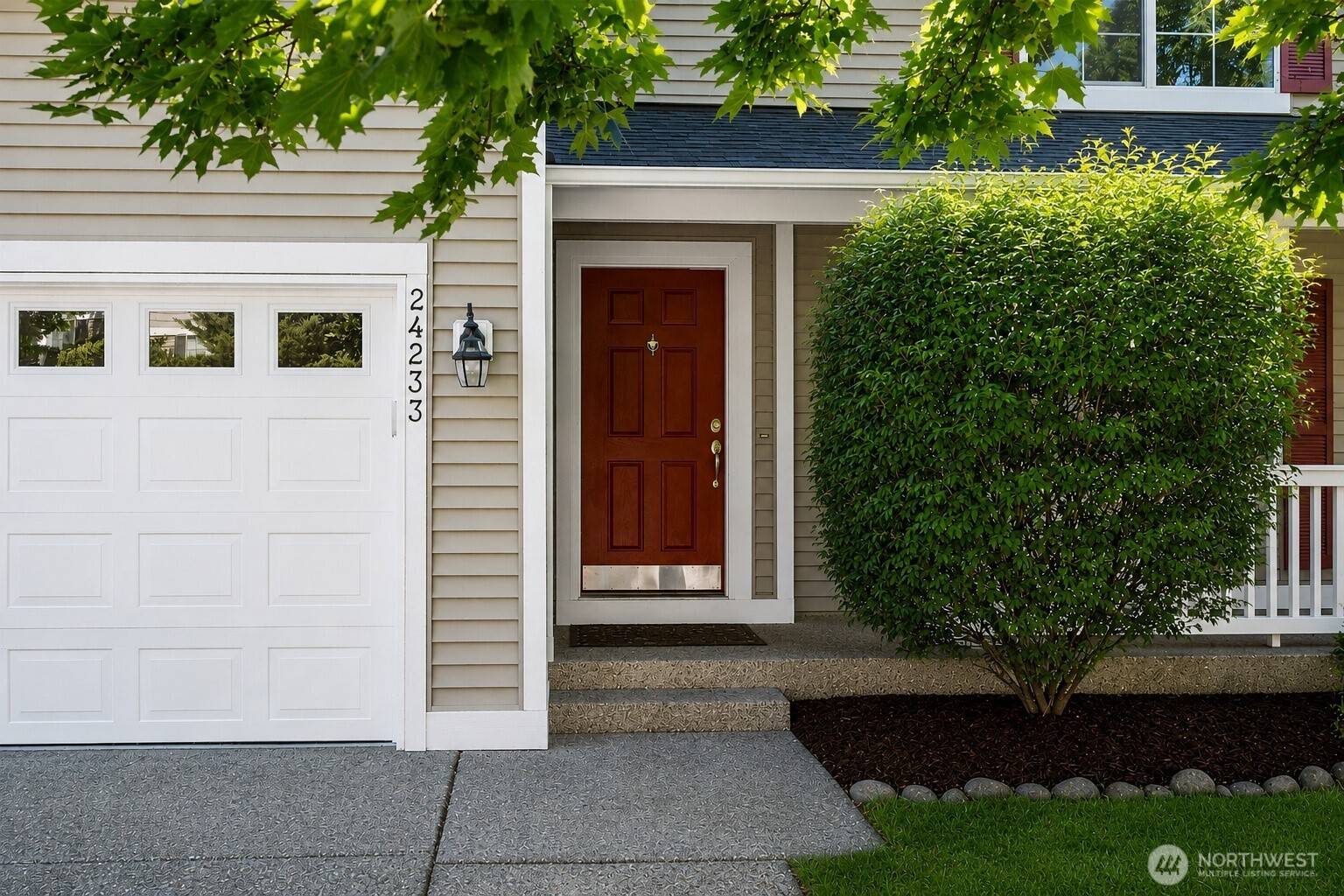 24233 237th Way SE, Maple Valley, WA 98038
