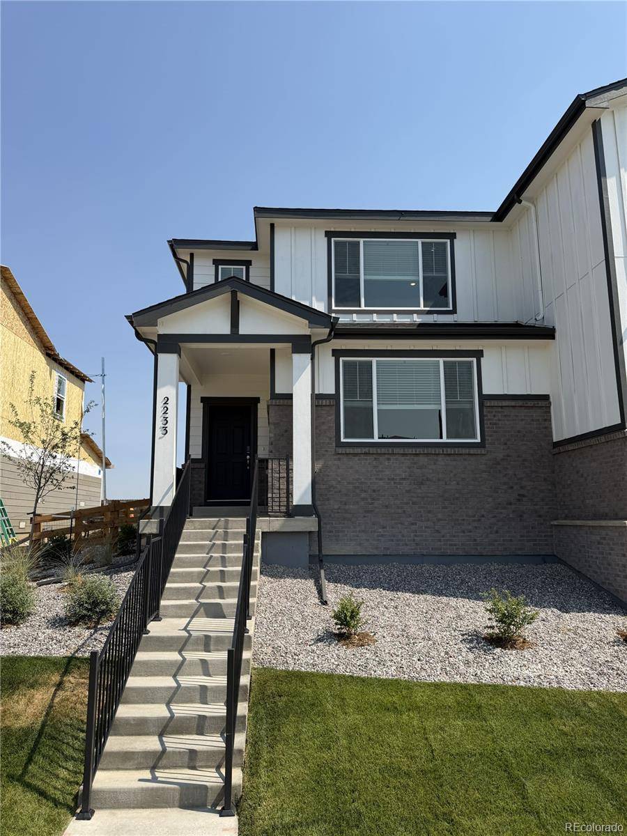 2233 E 164th AVE, Thornton, CO 80602