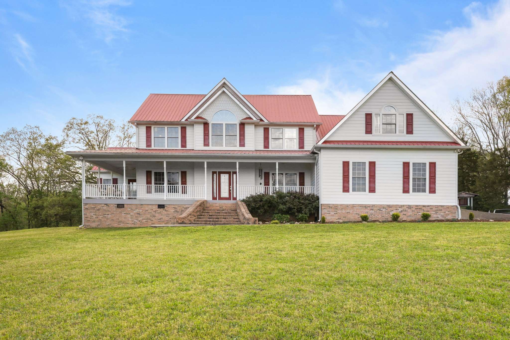 772 Salmon Branch Rd, Erin, TN 37061
