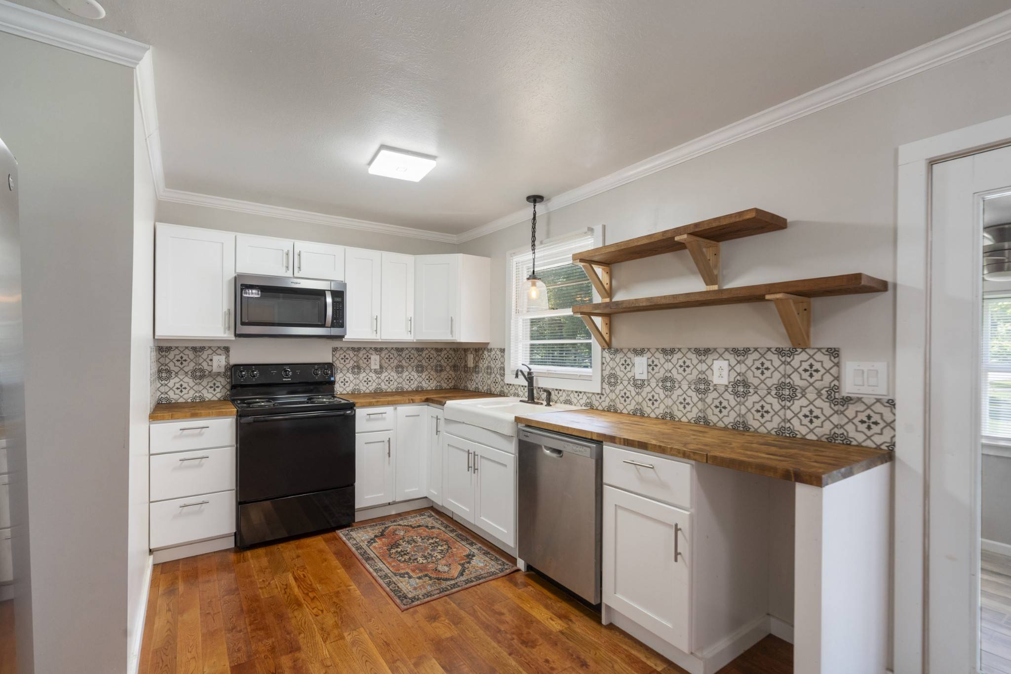 130 Payne Springs Rd, Dickson, TN 37055