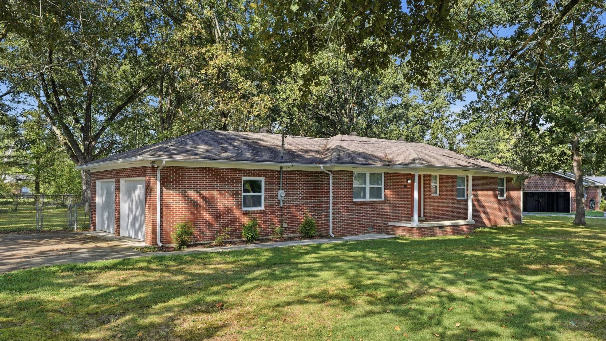 802 Lowry St, Manchester, TN 37355