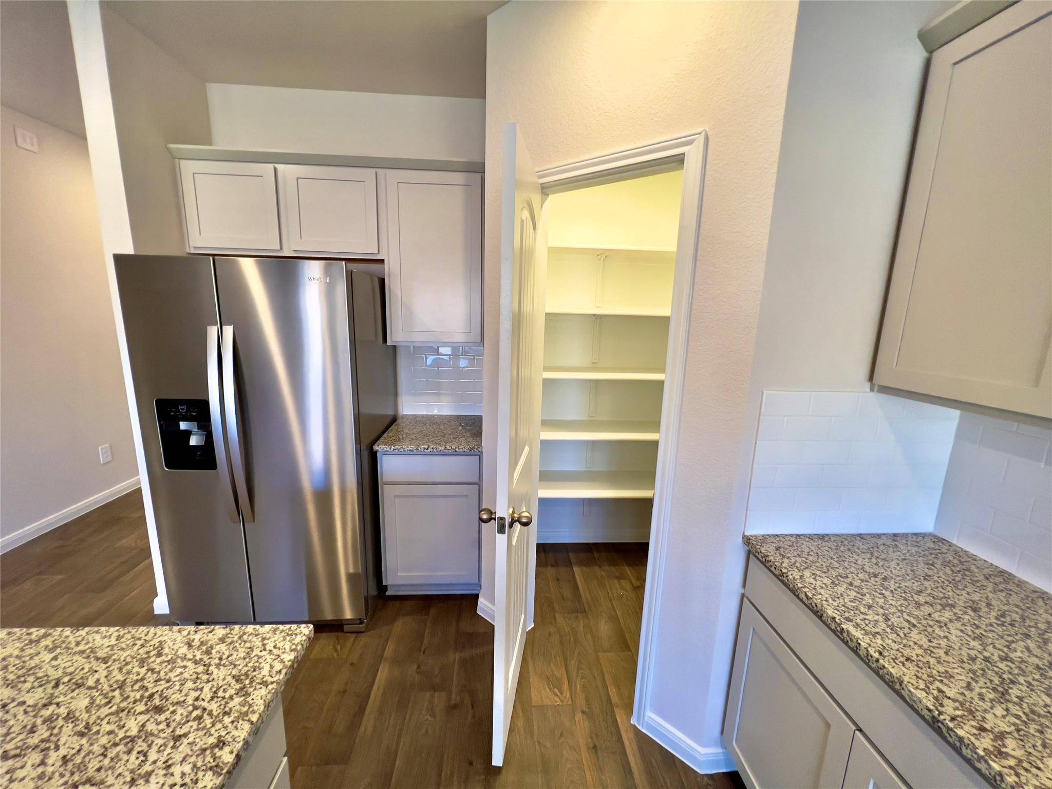 305 Darwin PL, Lockhart, TX 78644