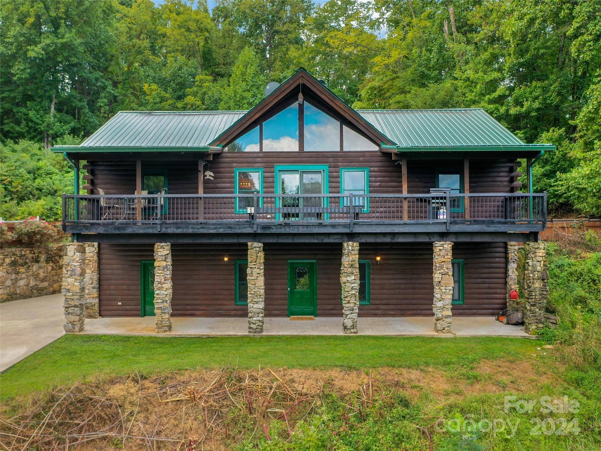 80 Austins TRL, Canton, NC 28716