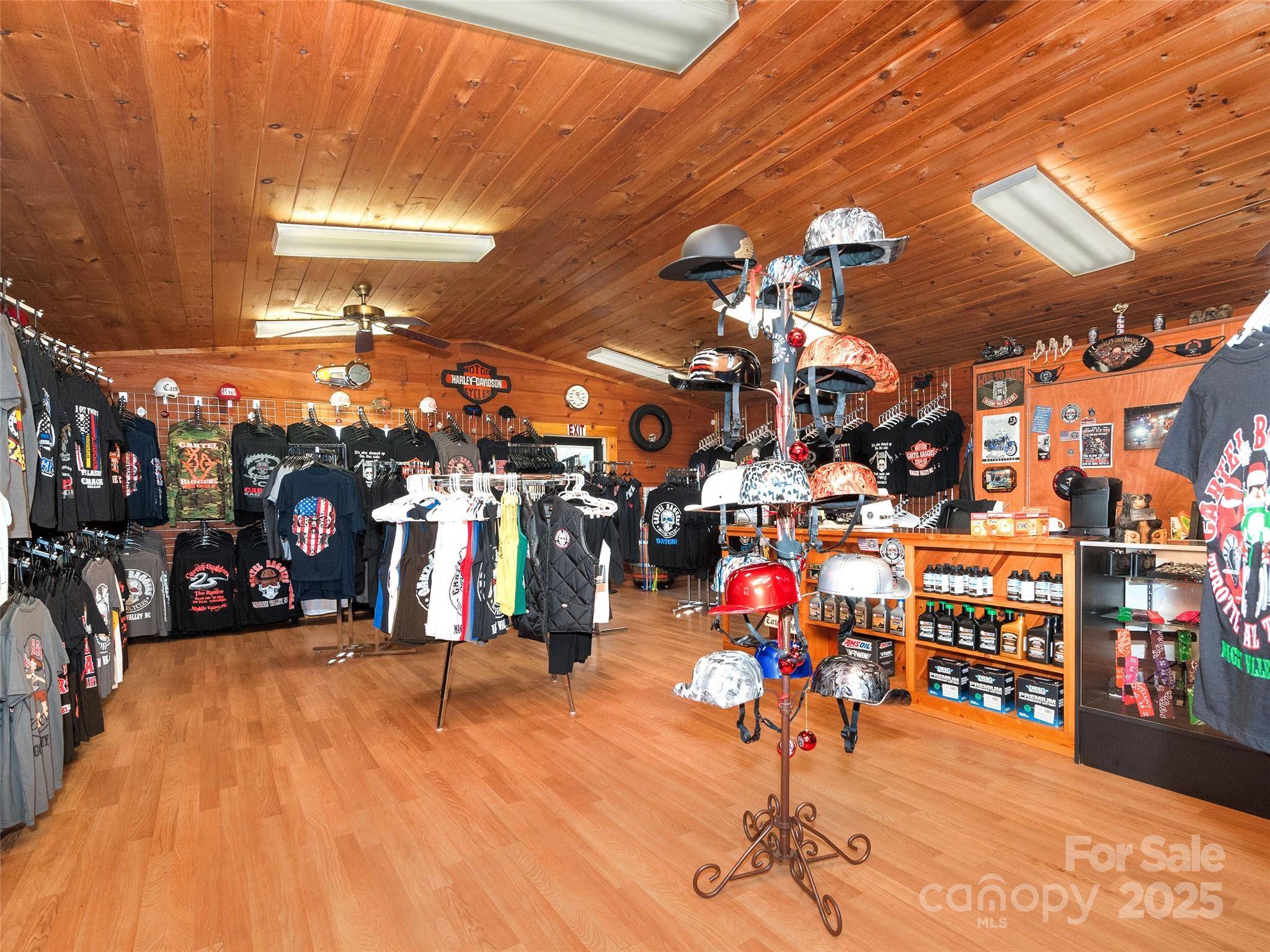 1369 Soco RD, Maggie Valley, NC 28751