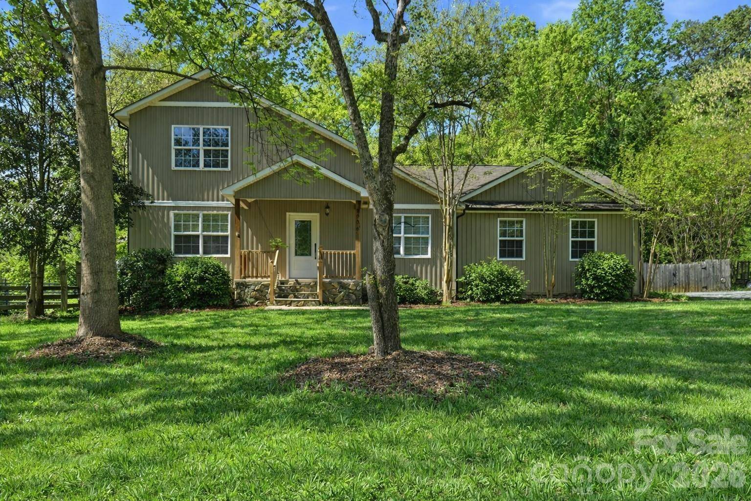 2036 Hickory Hills DR, Denver, NC 28037