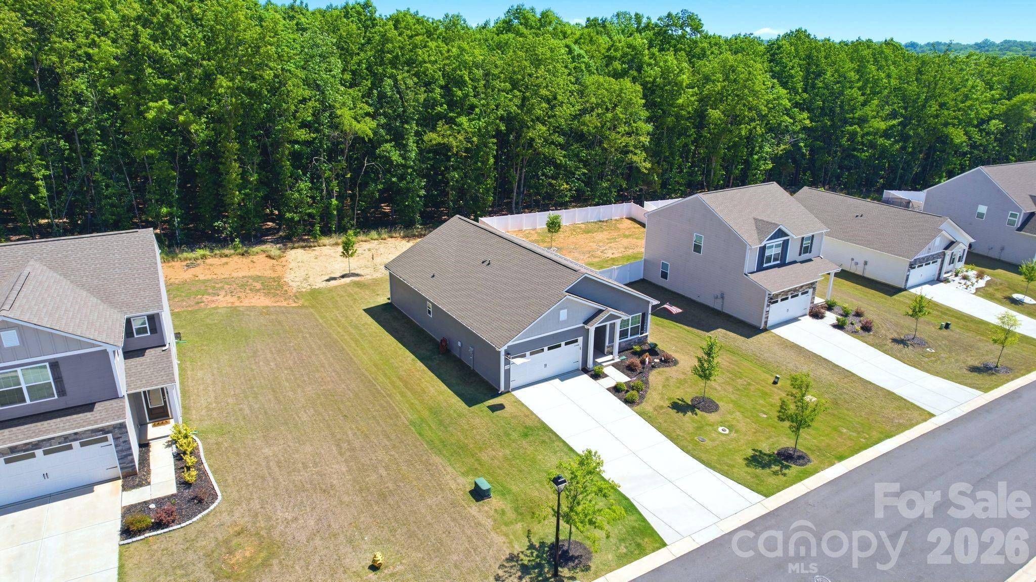 124 N Sina ST, Troutman, NC 28166