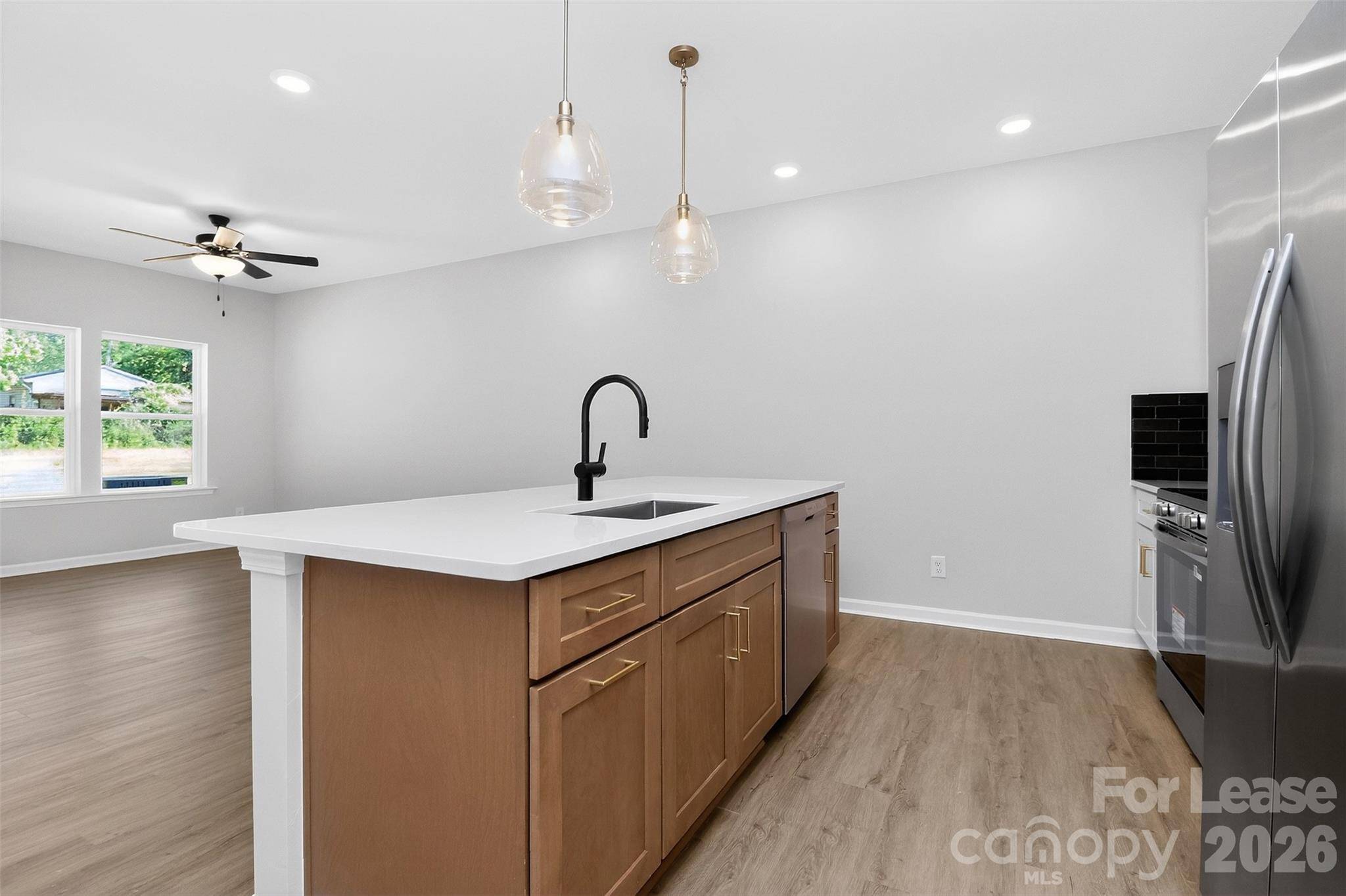337 N Hoskins RD, Charlotte, NC 28216