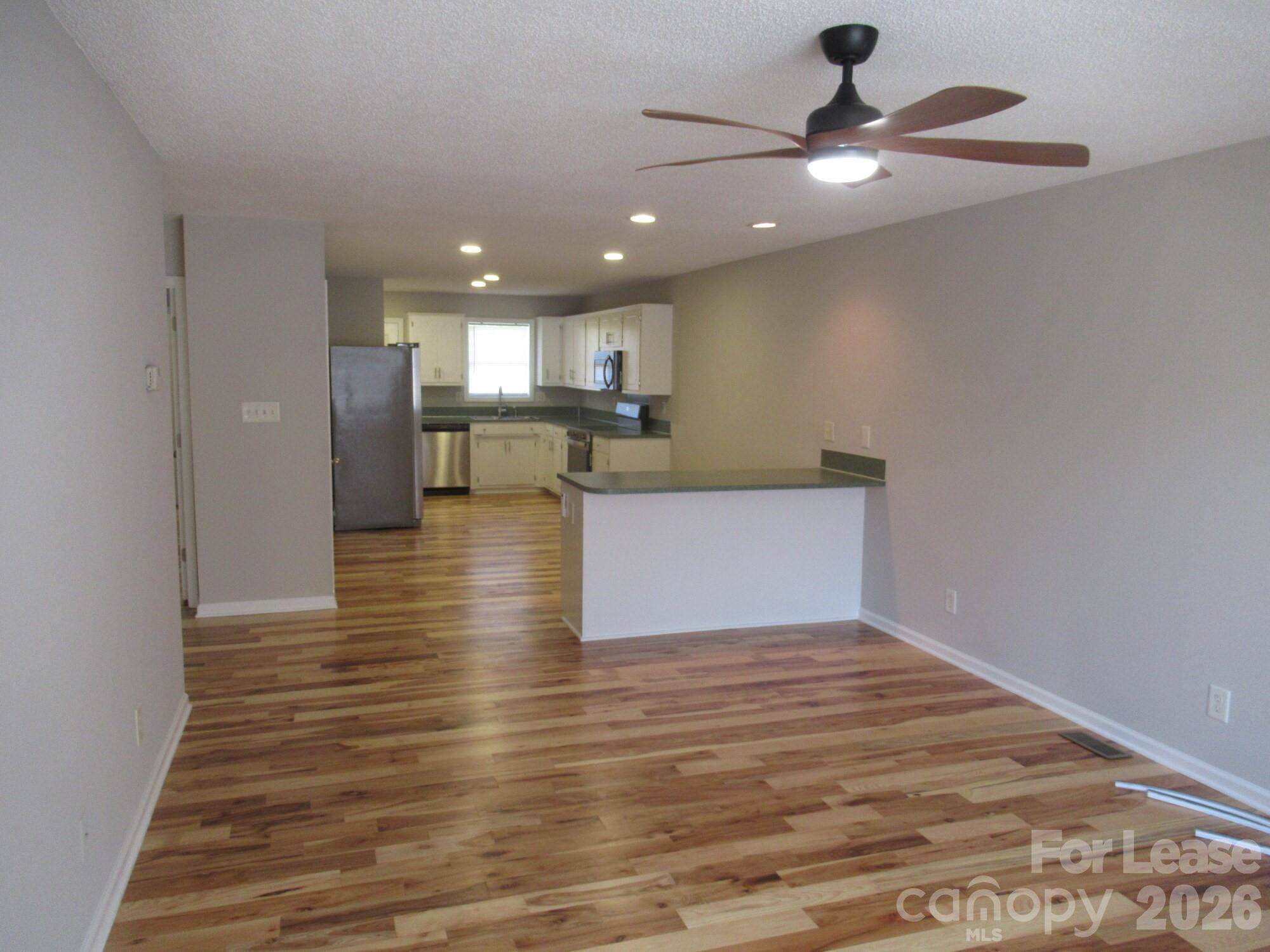 822 Horseshoe Lake RD, Lincolnton, NC 28092