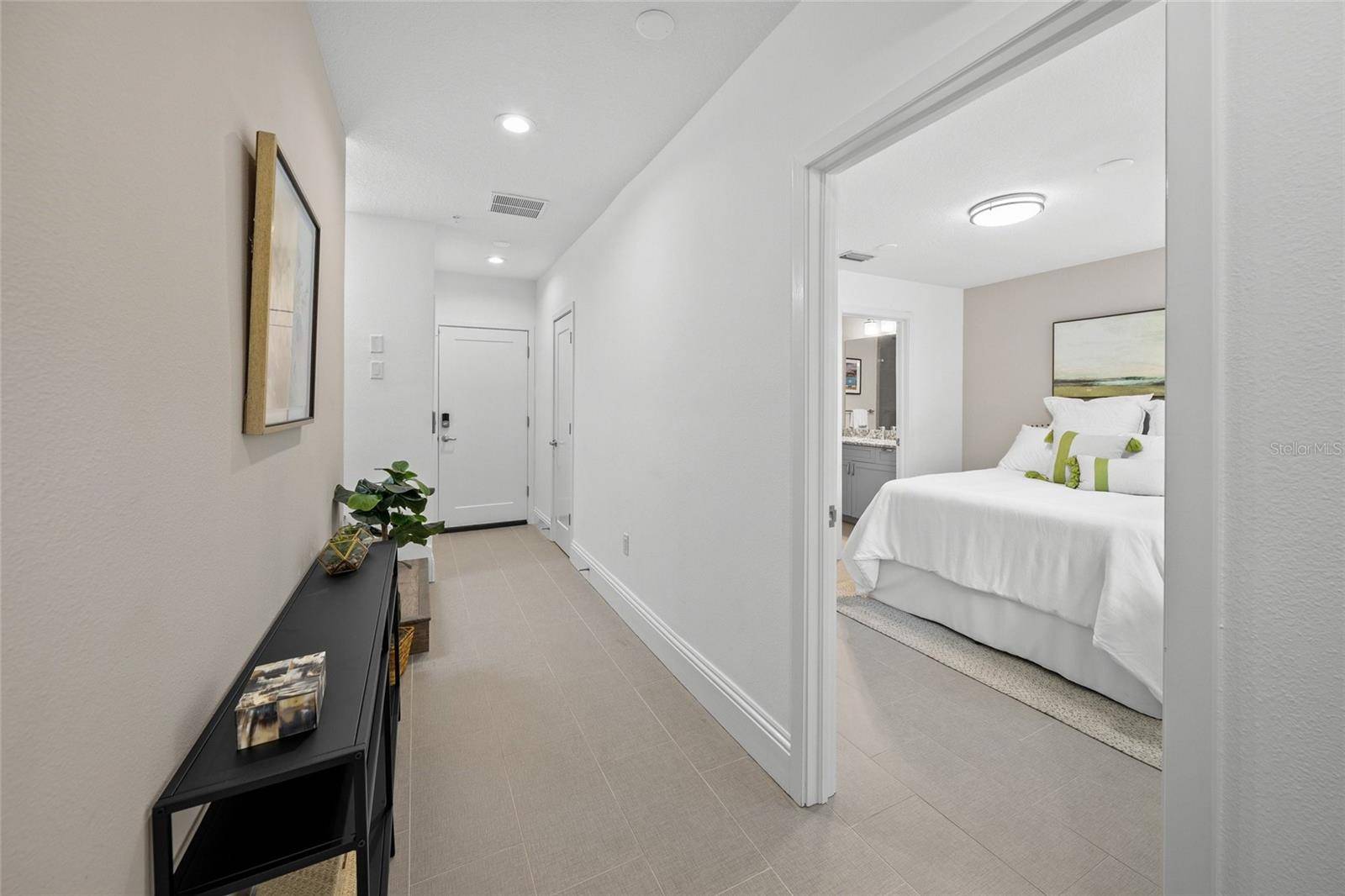 72 N SCHOOL AVE, Sarasota, FL 34237