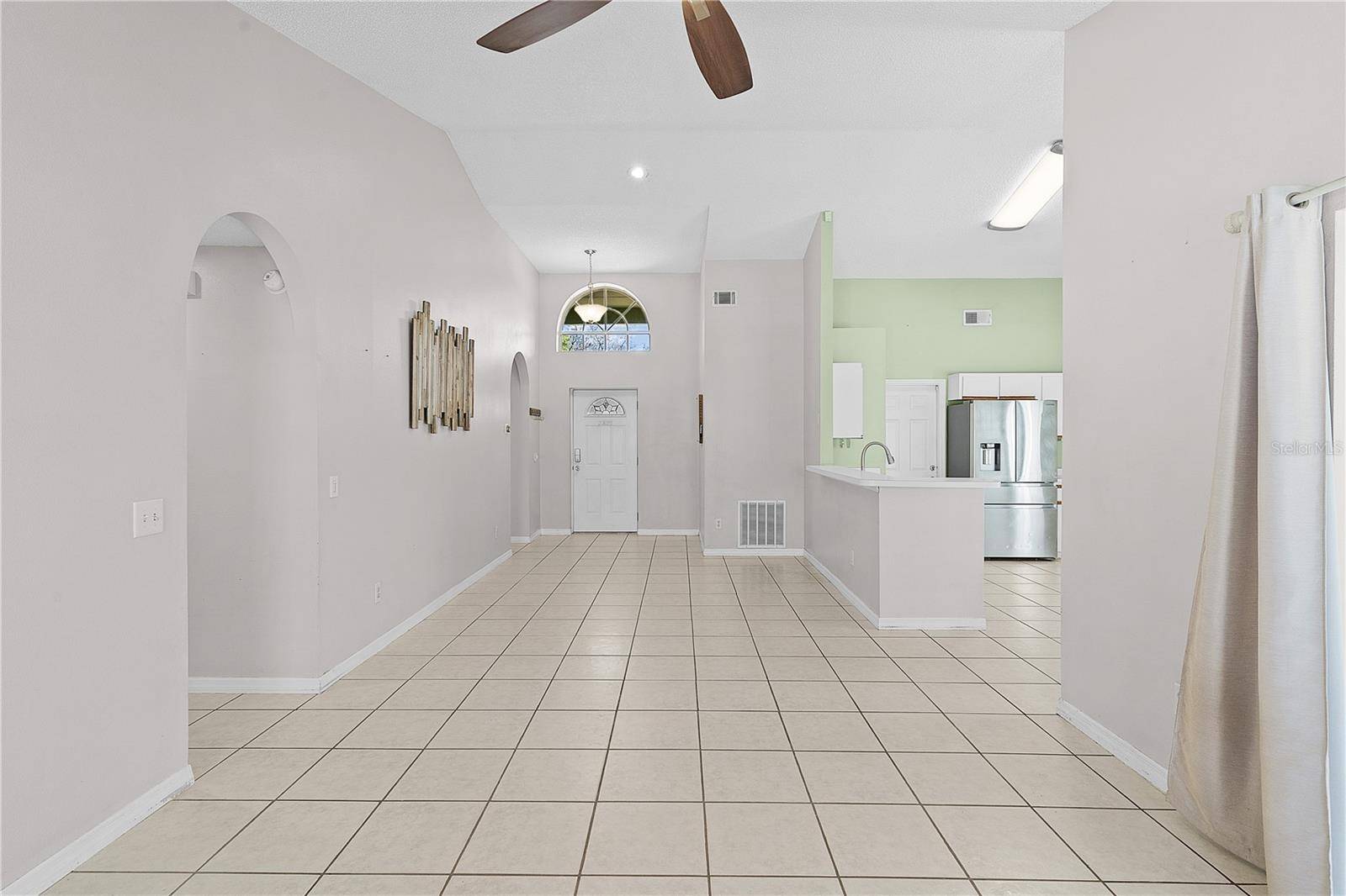 40045 PALM ST, Lady Lake, FL 32159