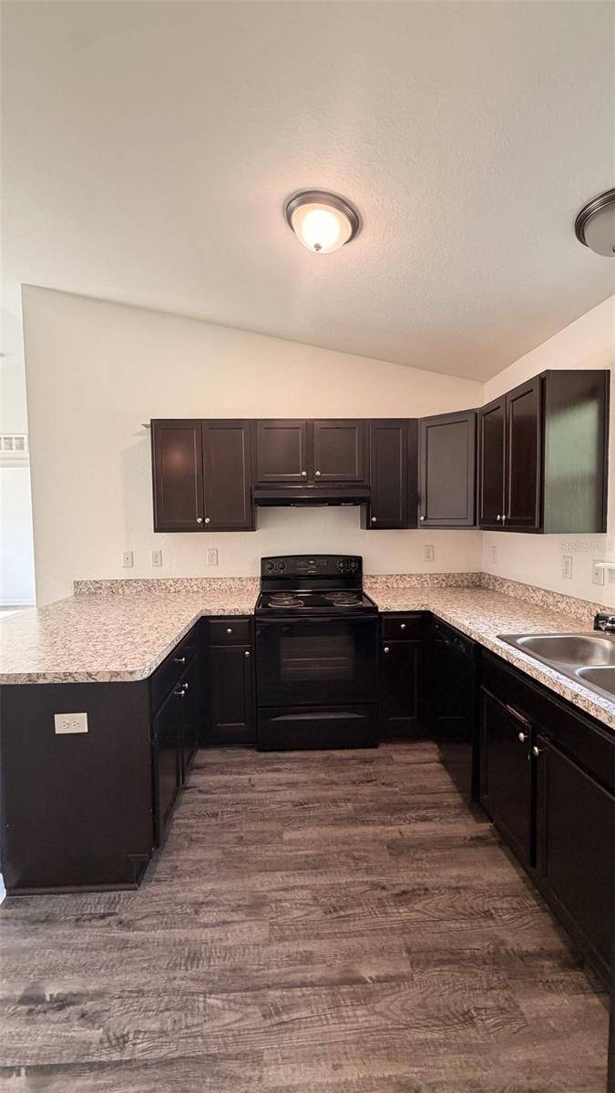 2549 W CASTANIA DR, Citrus Springs, FL 34434