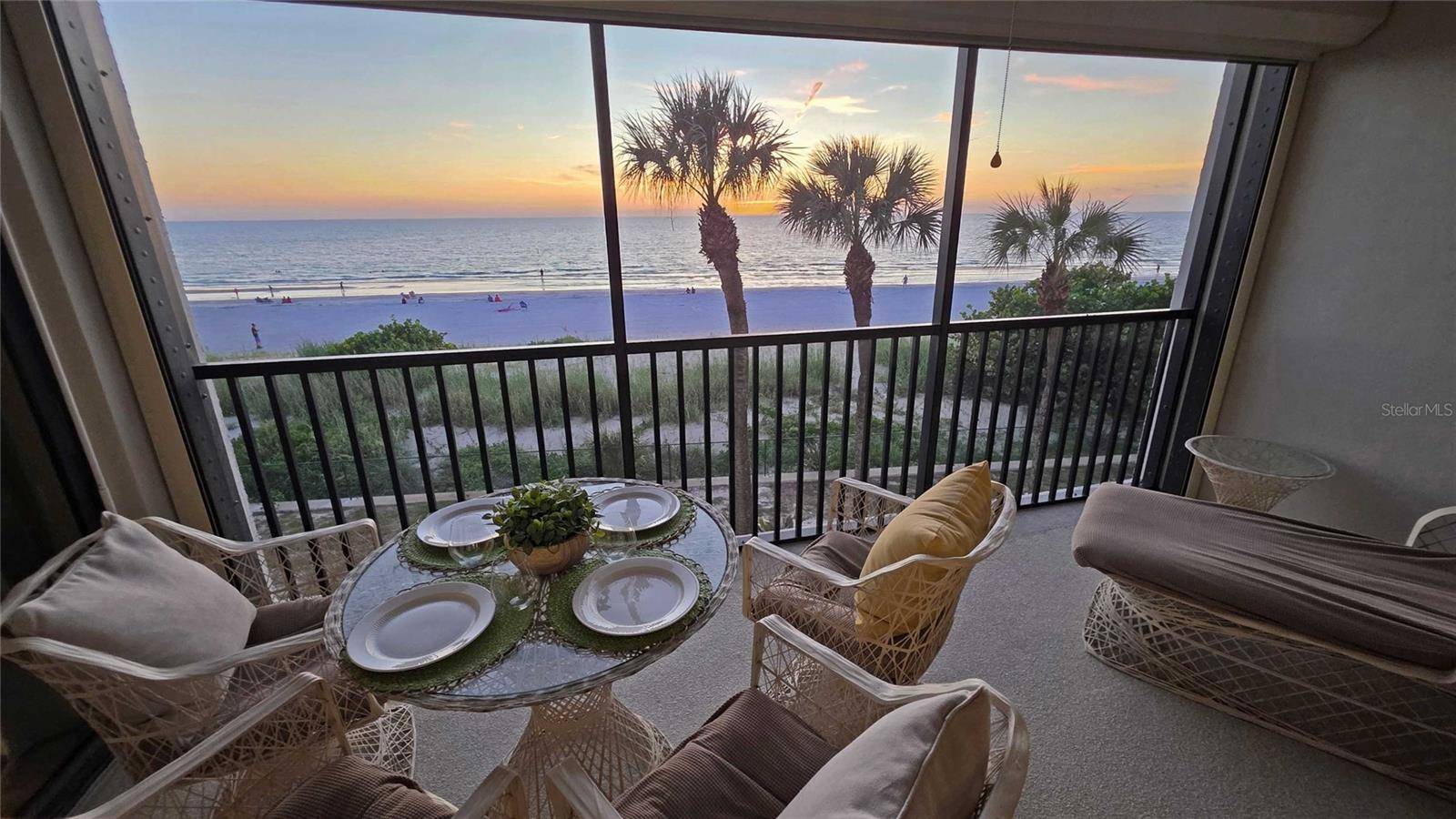 900 GULF BLVD #302, Indian Rocks Beach, FL 33785