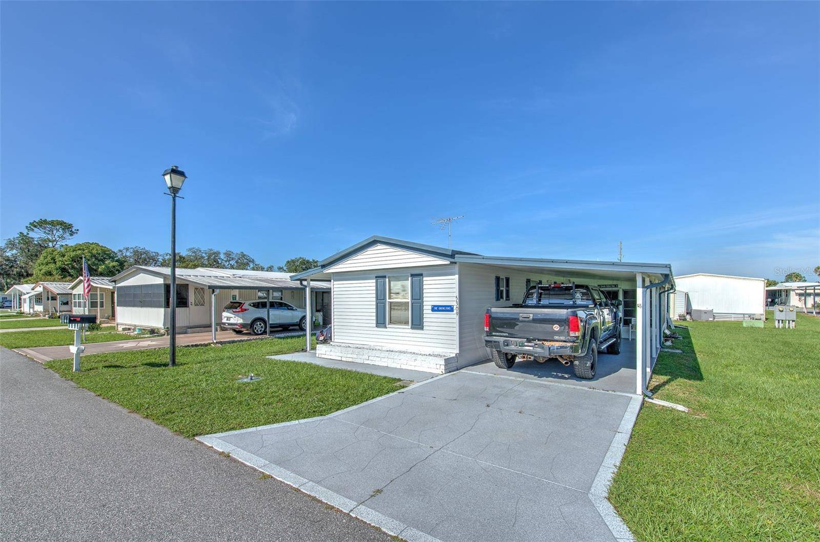 5309 MONTEGO DR, Zephyrhills, FL 33541