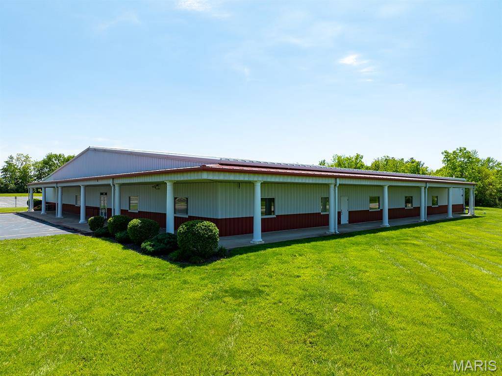 3201 Palmyra RD, Hannibal, MO 63401