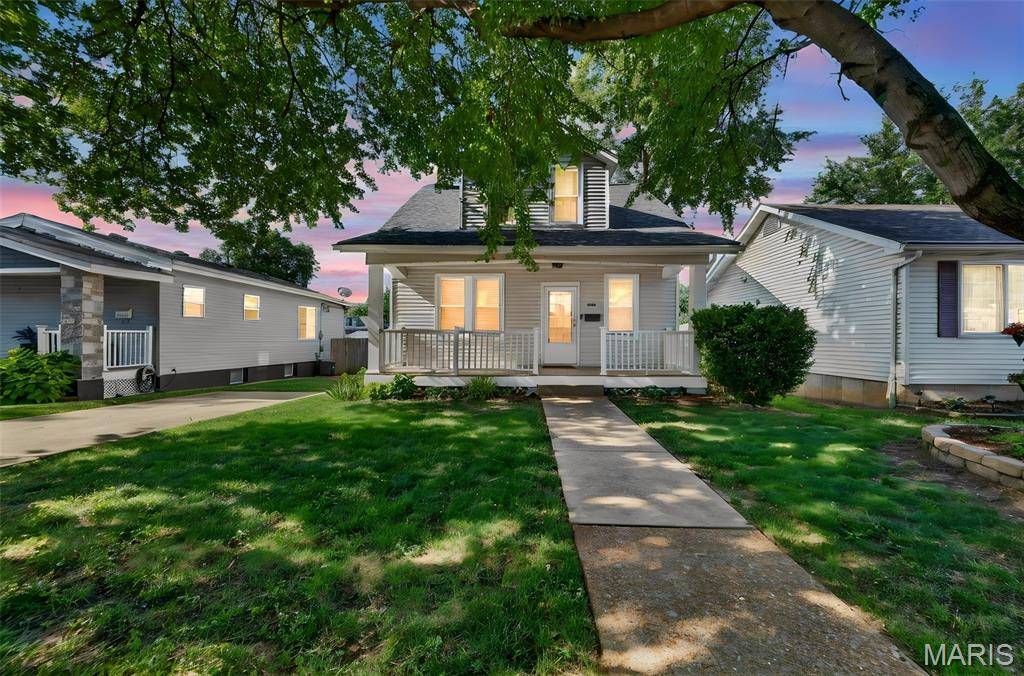 6044 Arthur AVE, St Louis, MO 63139