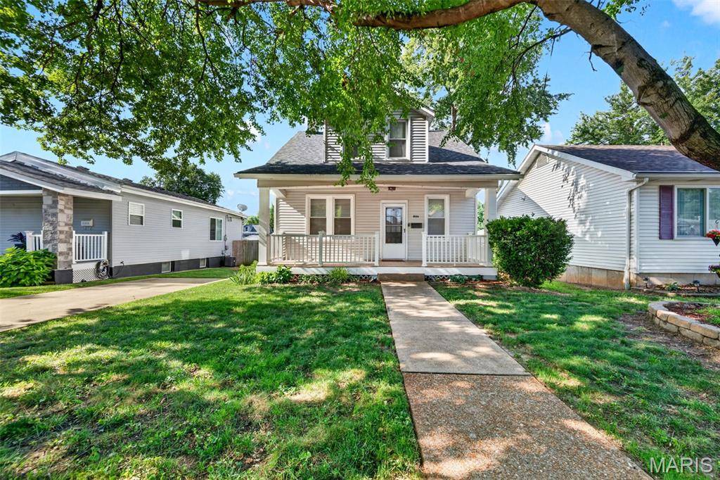 6044 Arthur AVE, St Louis, MO 63139