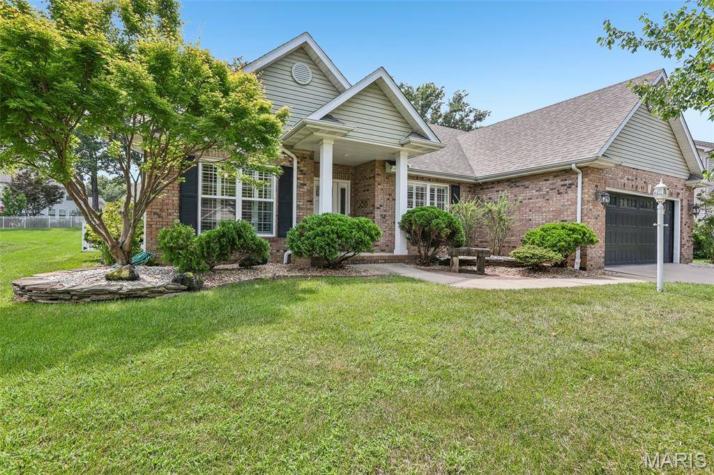315 Redwood DR, Edwardsville, IL 62025
