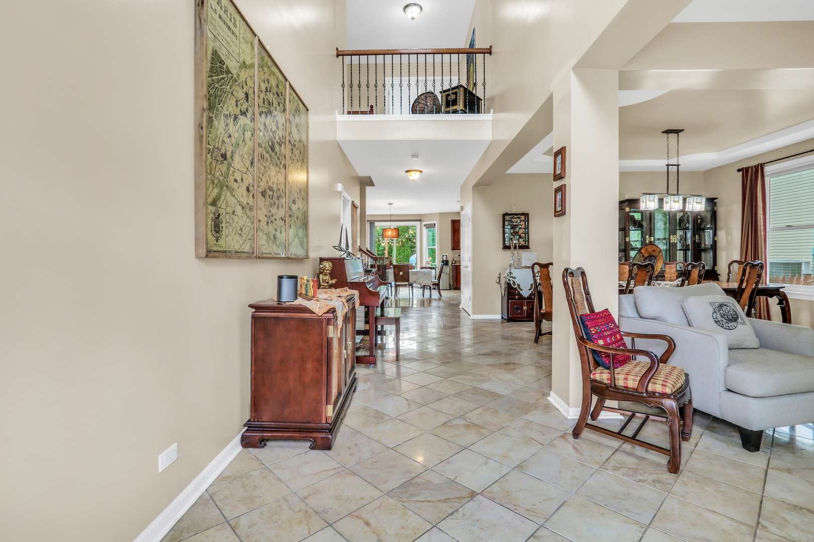 4541 W Westchester LN, Libertyville, IL 60048