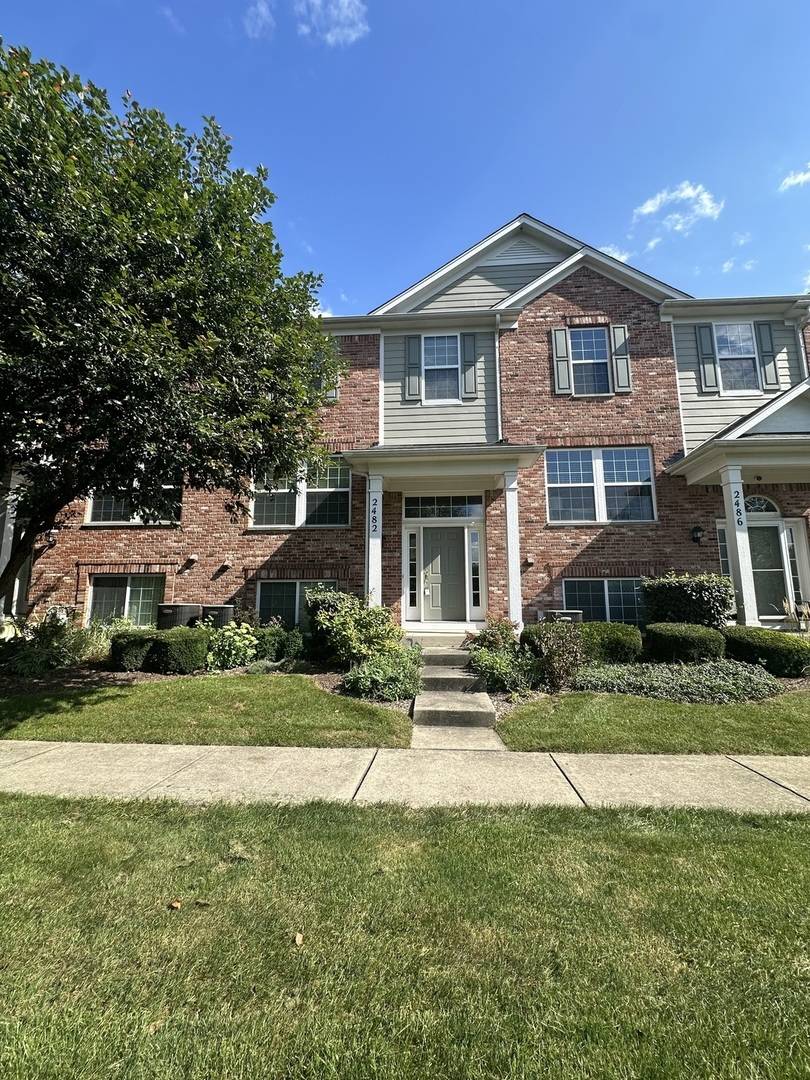 2482 Anna WAY, Elgin, IL 60124