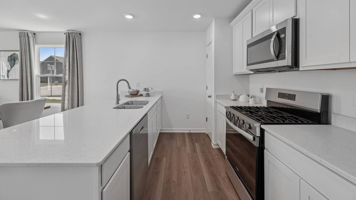 795 Concord CIR #B, Burlington, WI 53105