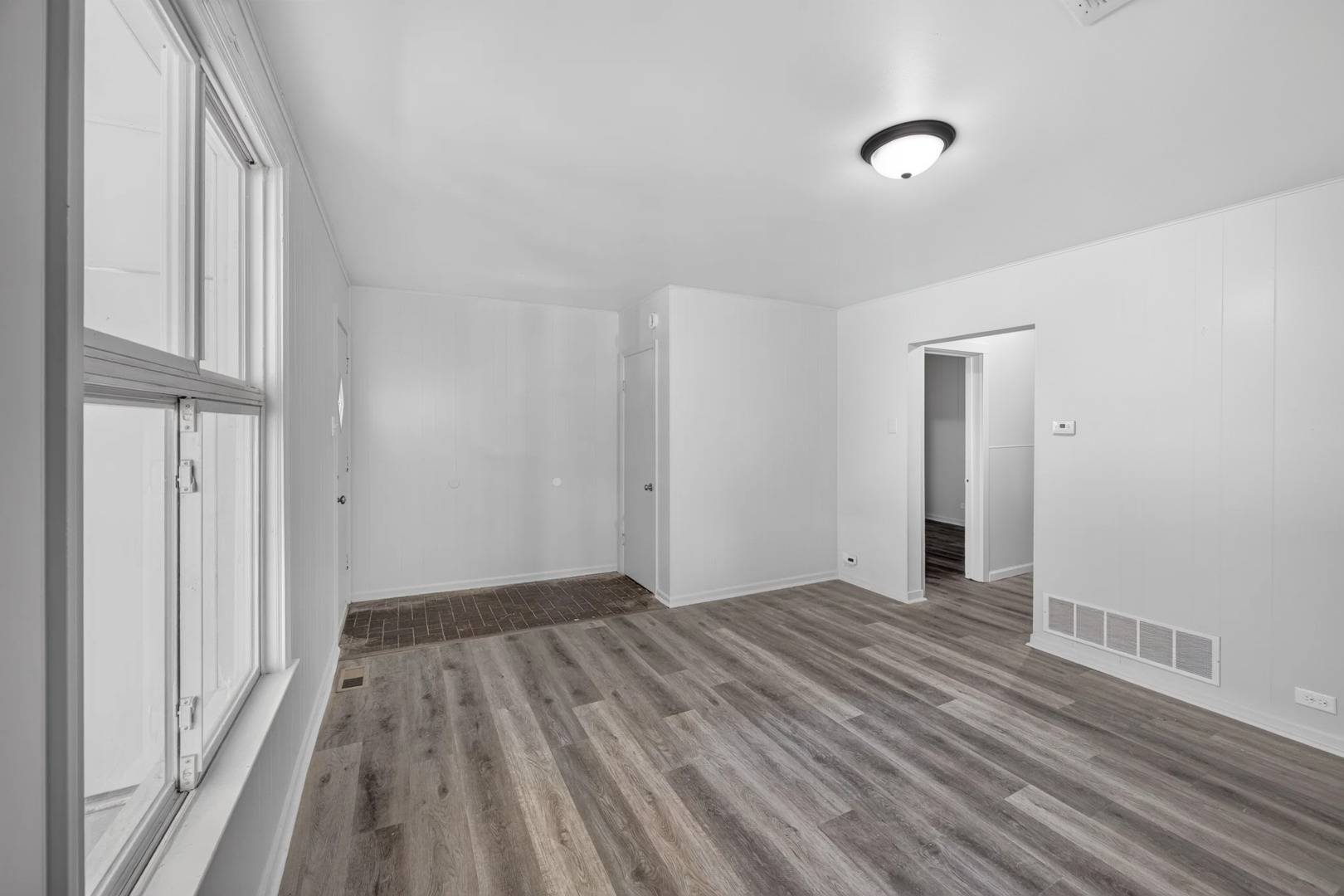 63 W 15TH ST, Chicago Heights, IL 60411