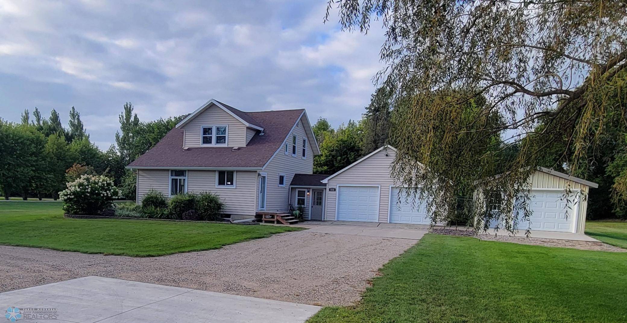 551 Wall AVE, Horace, ND 58047
