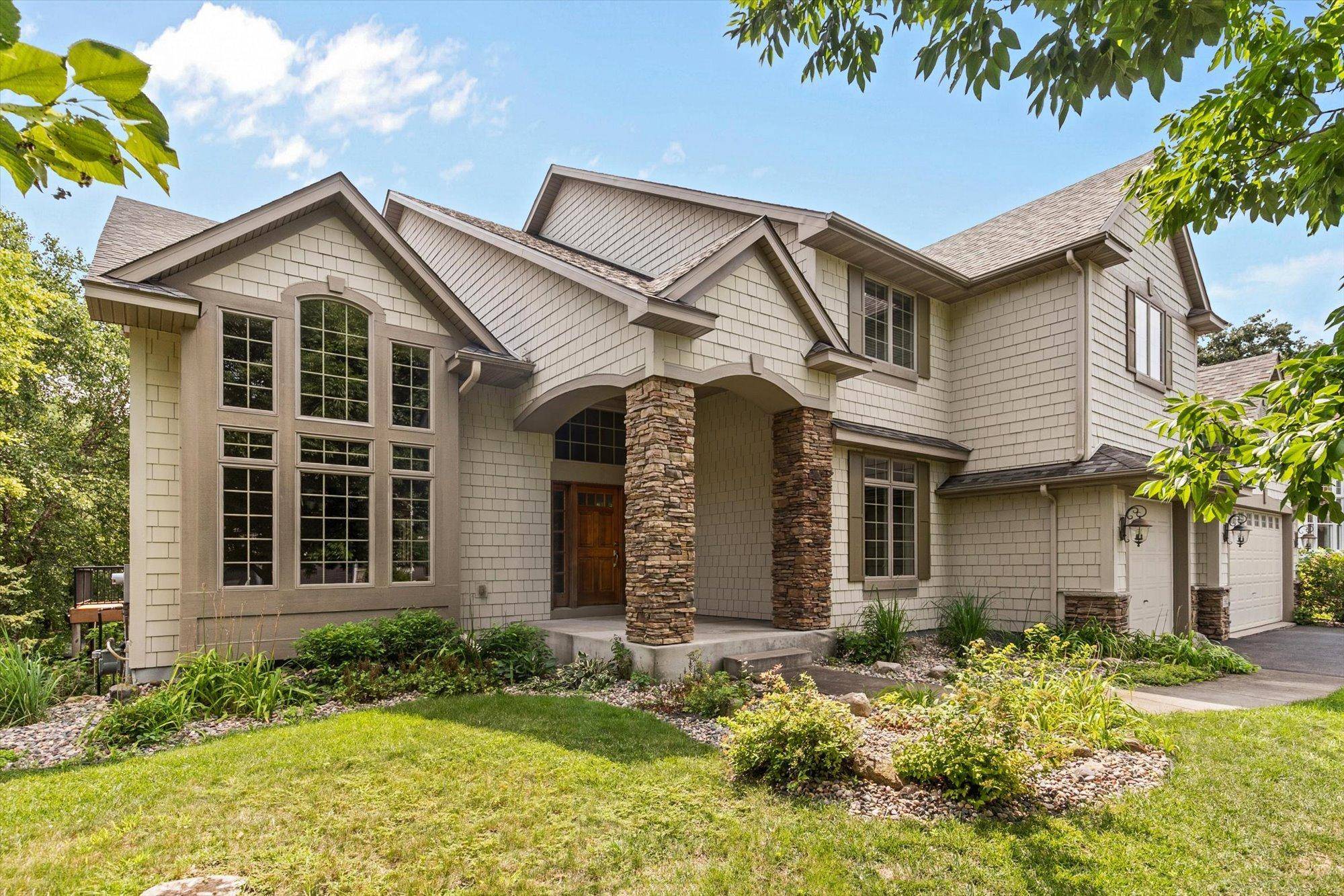 3582 Birchpond RD, Eagan, MN 55122