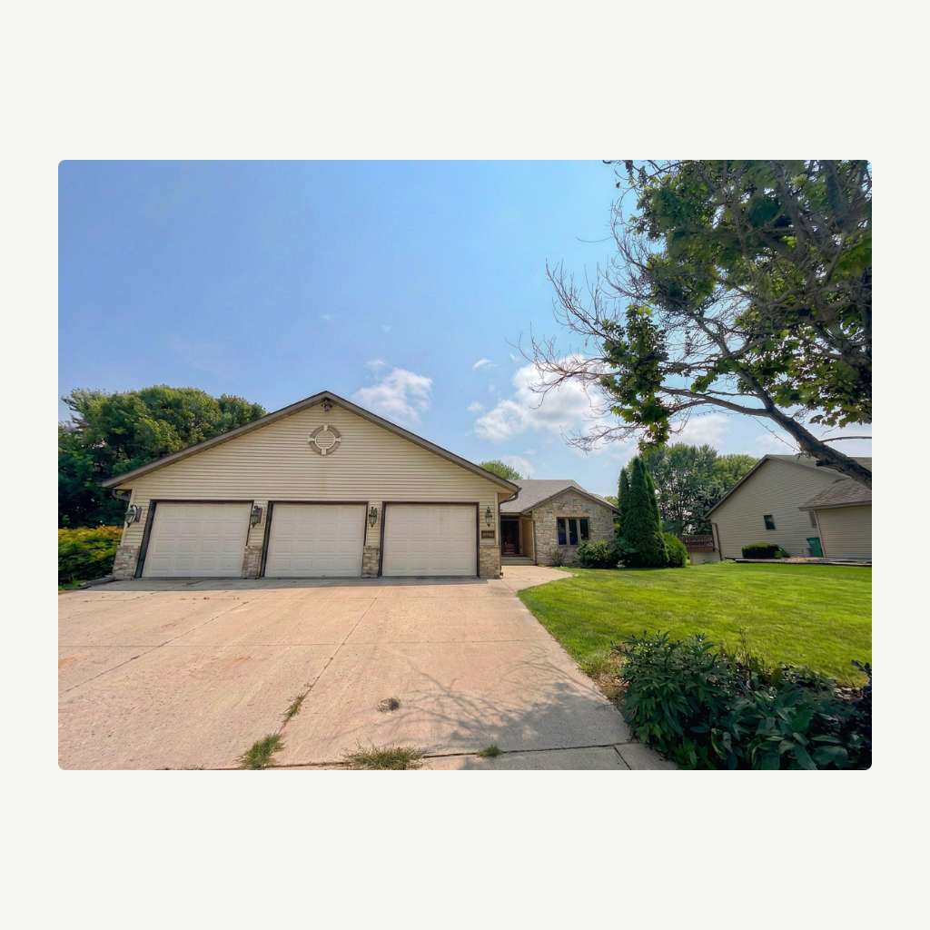 141 Fairlawn AVE E, Winsted, MN 55395