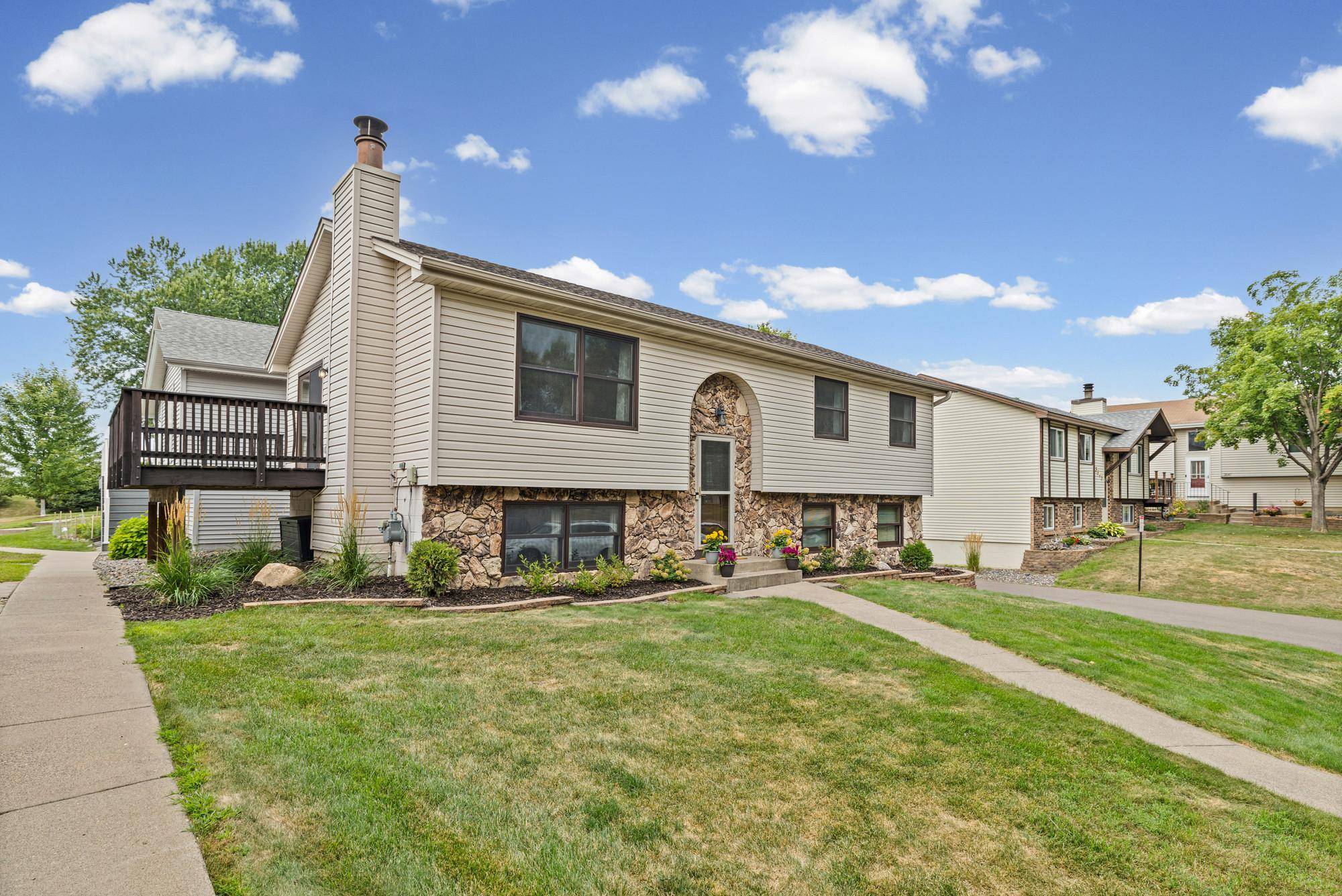 3531 Pilgrim LN N, Plymouth, MN 55441