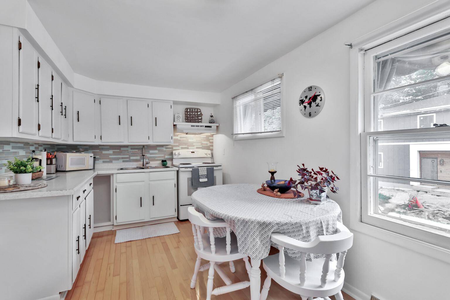 4781 Aberdeen RD, Mound, MN 55364