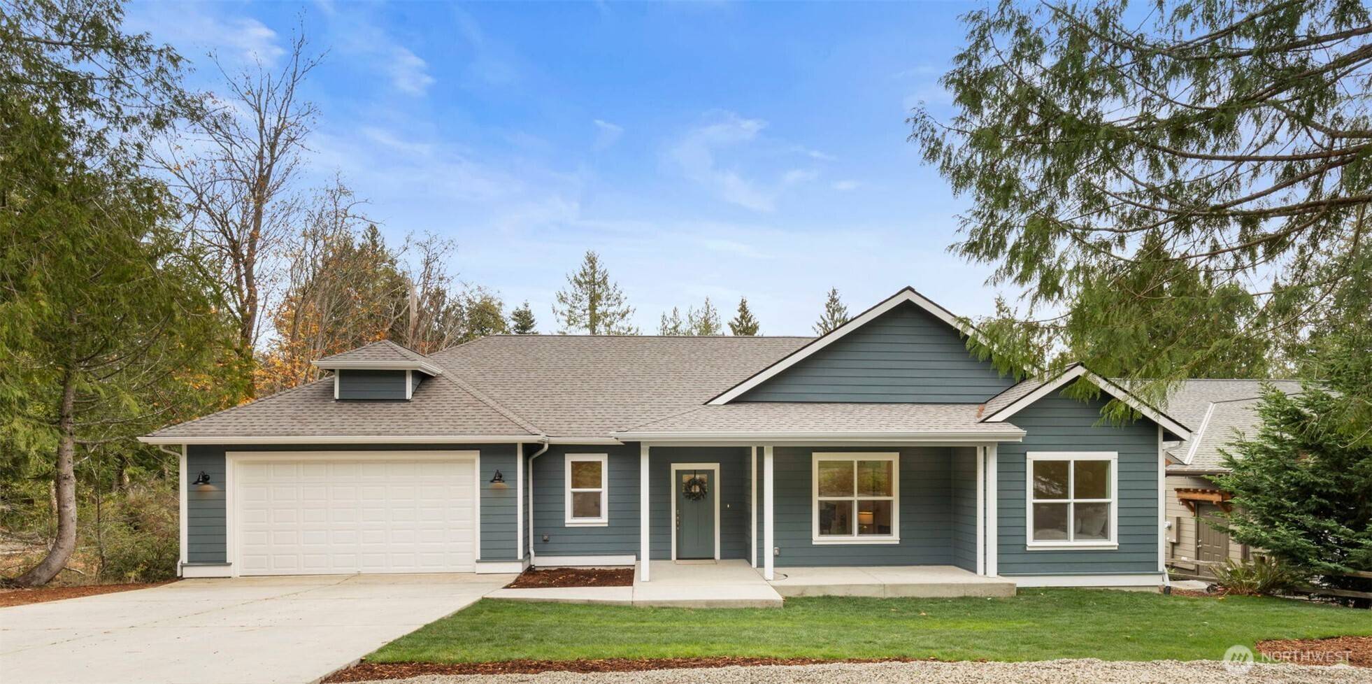 381 Rainier LN, Port Ludlow, WA 98365