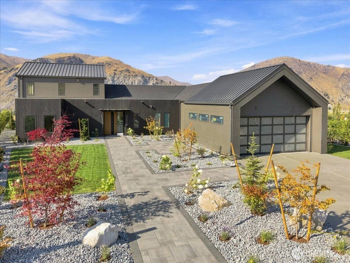 4 Mica LN, Orondo, WA 98843