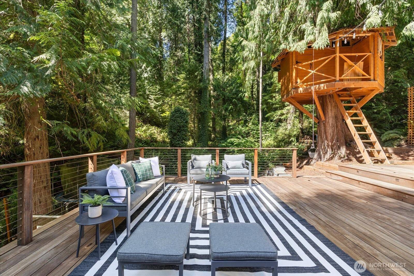 2035 West Lake Sammamish Pkwy SE, Bellevue, WA 98008
