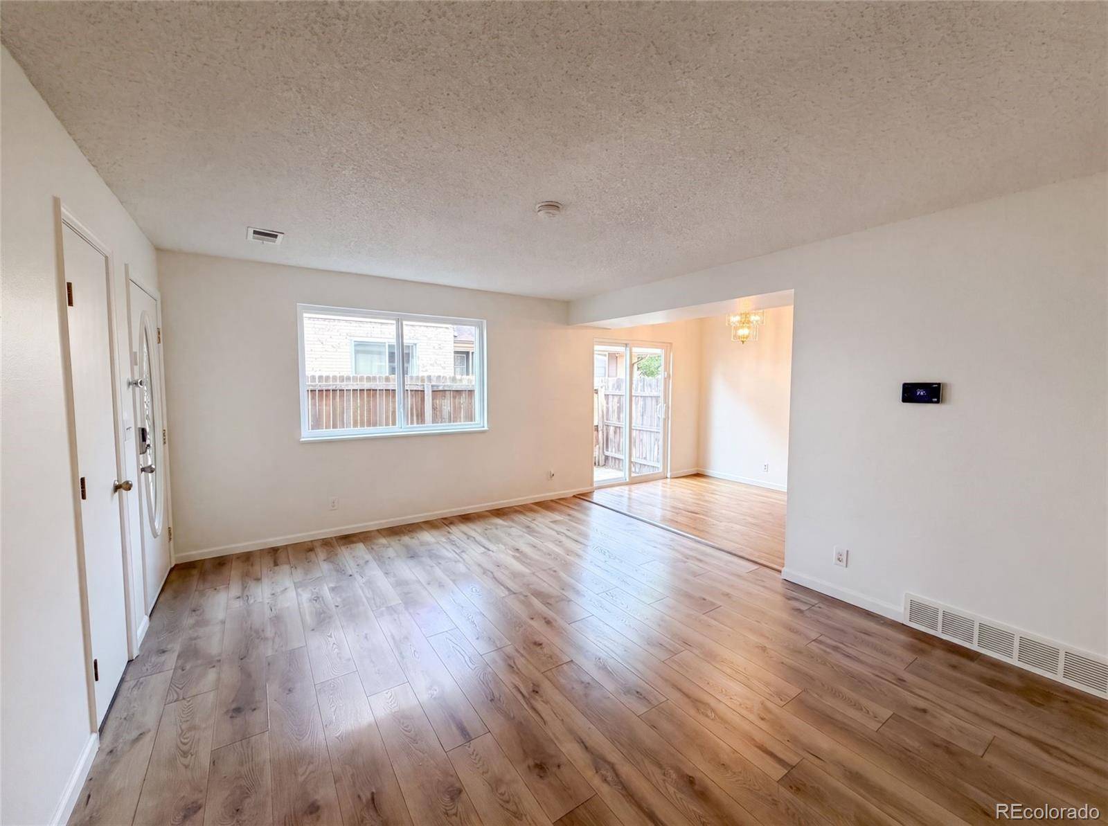 9867 Lane ST, Denver, CO 80260