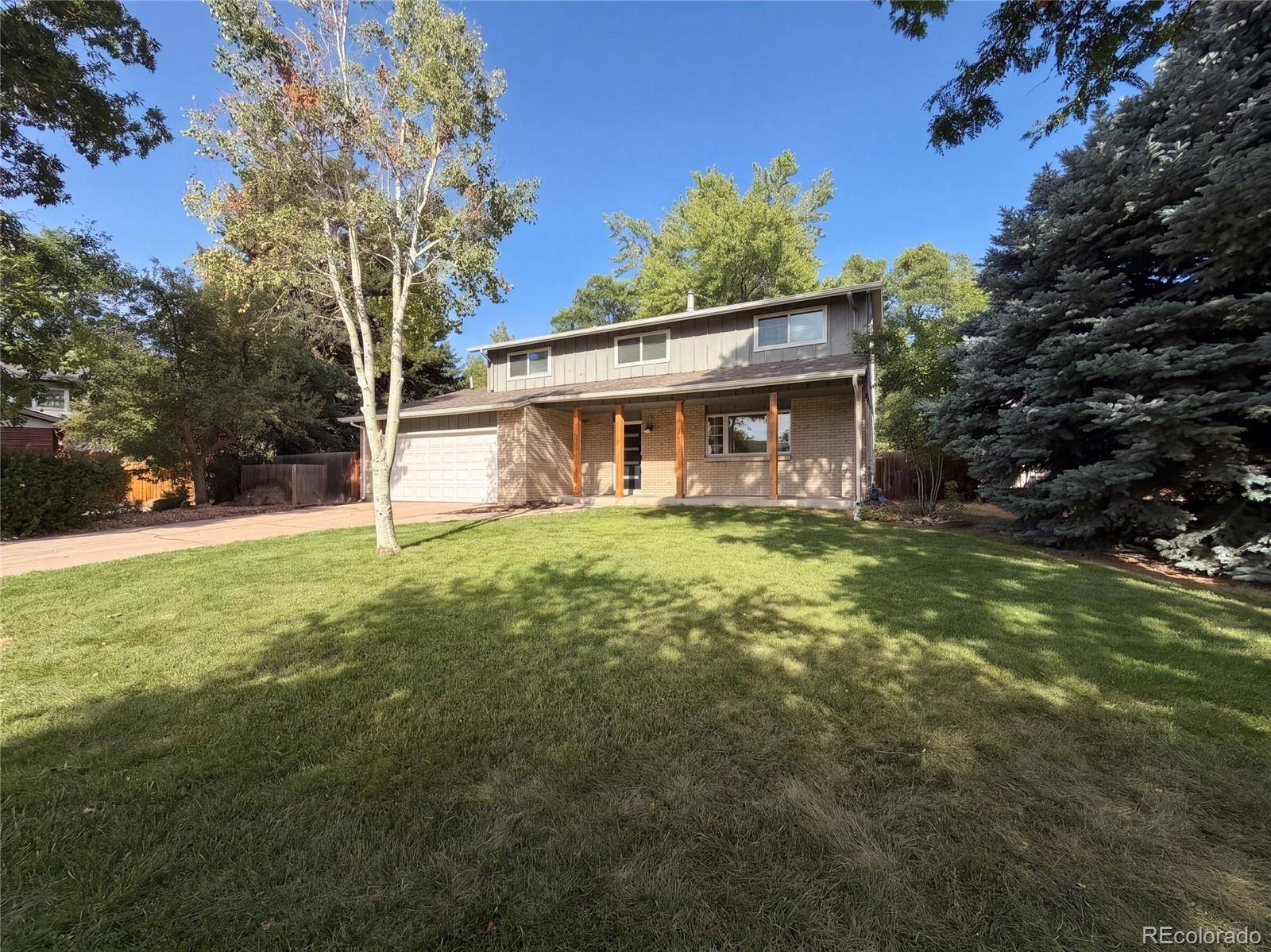 7447 S Ames CT, Littleton, CO 80128