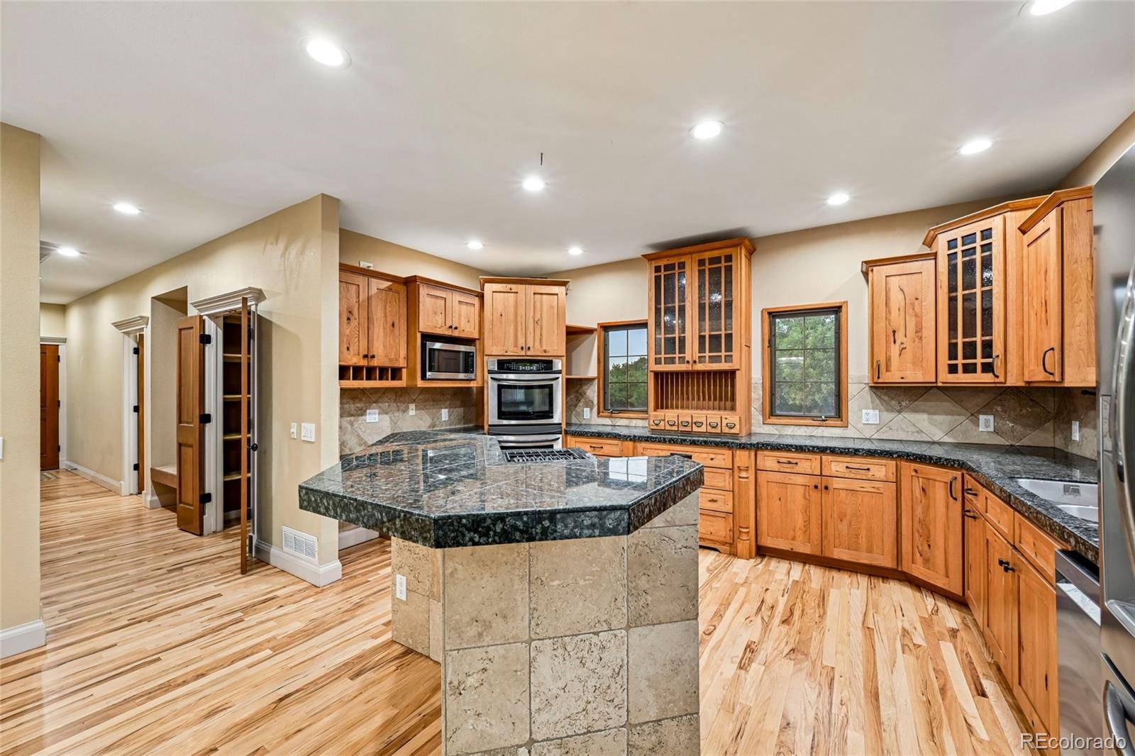3366 Red Tree PL, Castle Rock, CO 80104