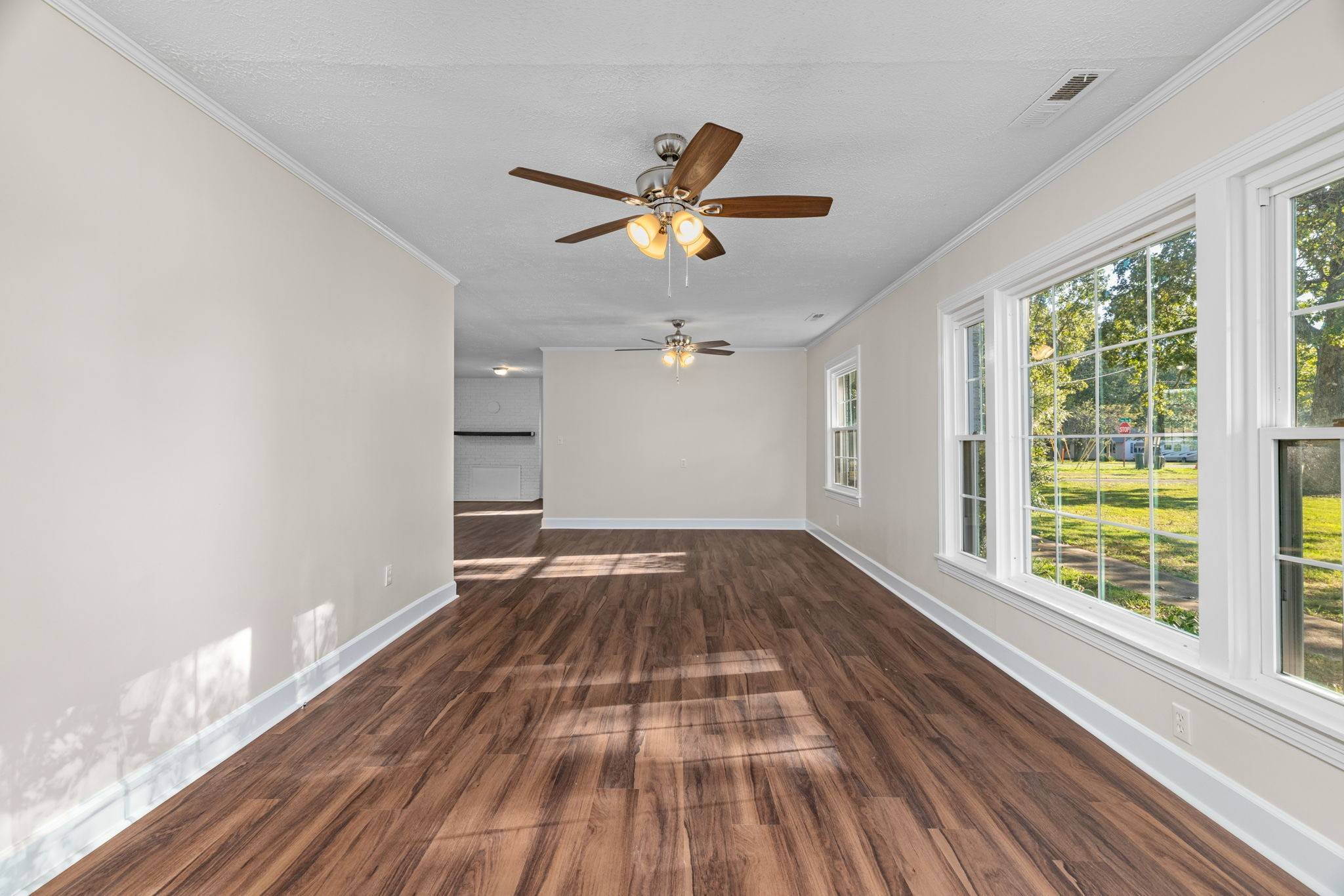 1083 Mattox Town Rd, Lawrenceburg, TN 38464