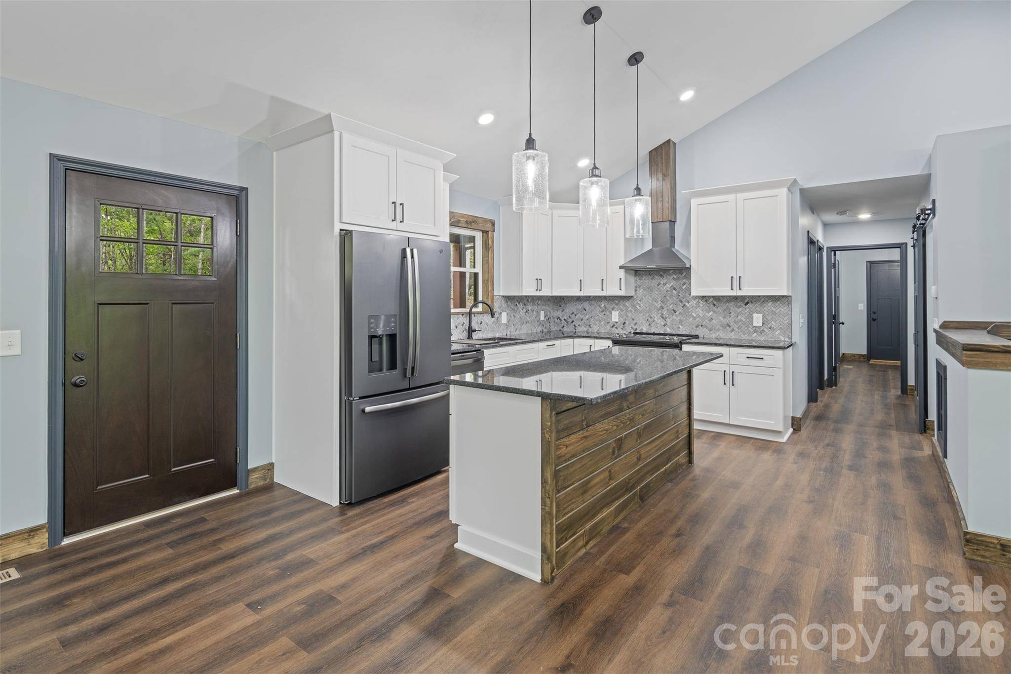 115 Pine Burr DR, Purlear, NC 28665